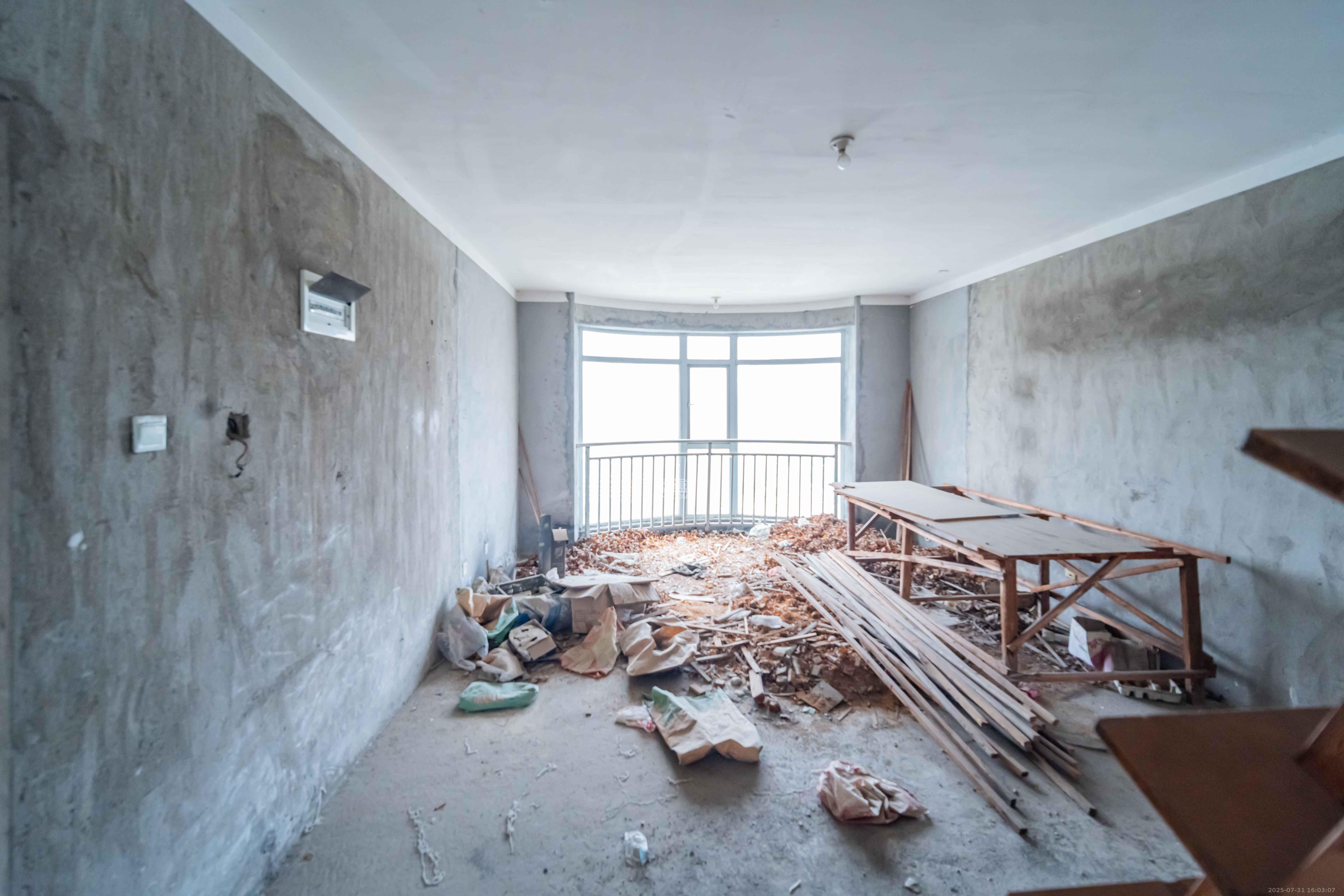 汇城上筑 4室2厅2卫 1800.0元/月 汇城上筑 4室2厅2卫 1800.0元/月室内图