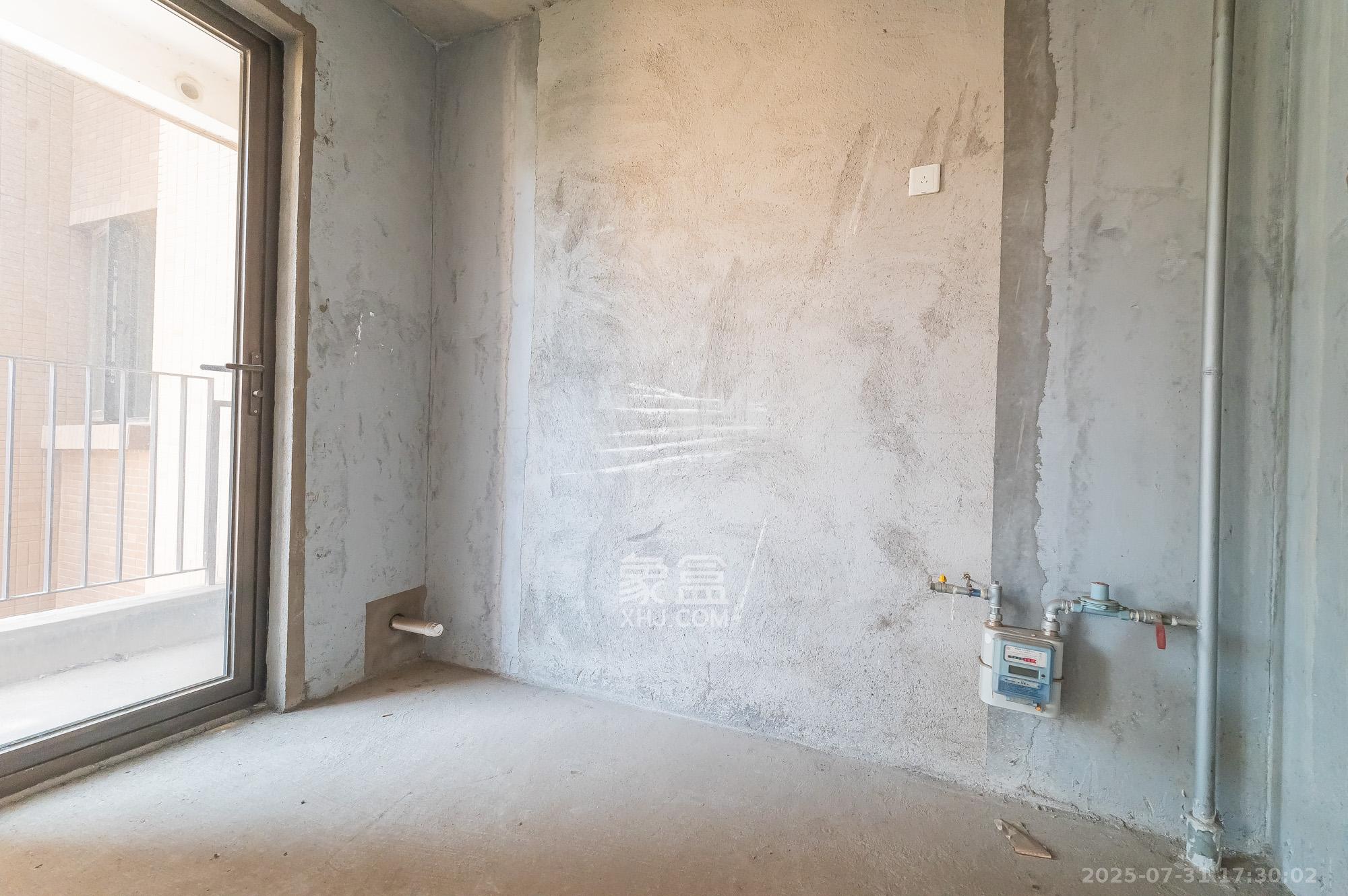 华润凤凰城三期  3室2厅2卫    88.8万 华润凤凰城三期  3室2厅2卫    88.8万其他