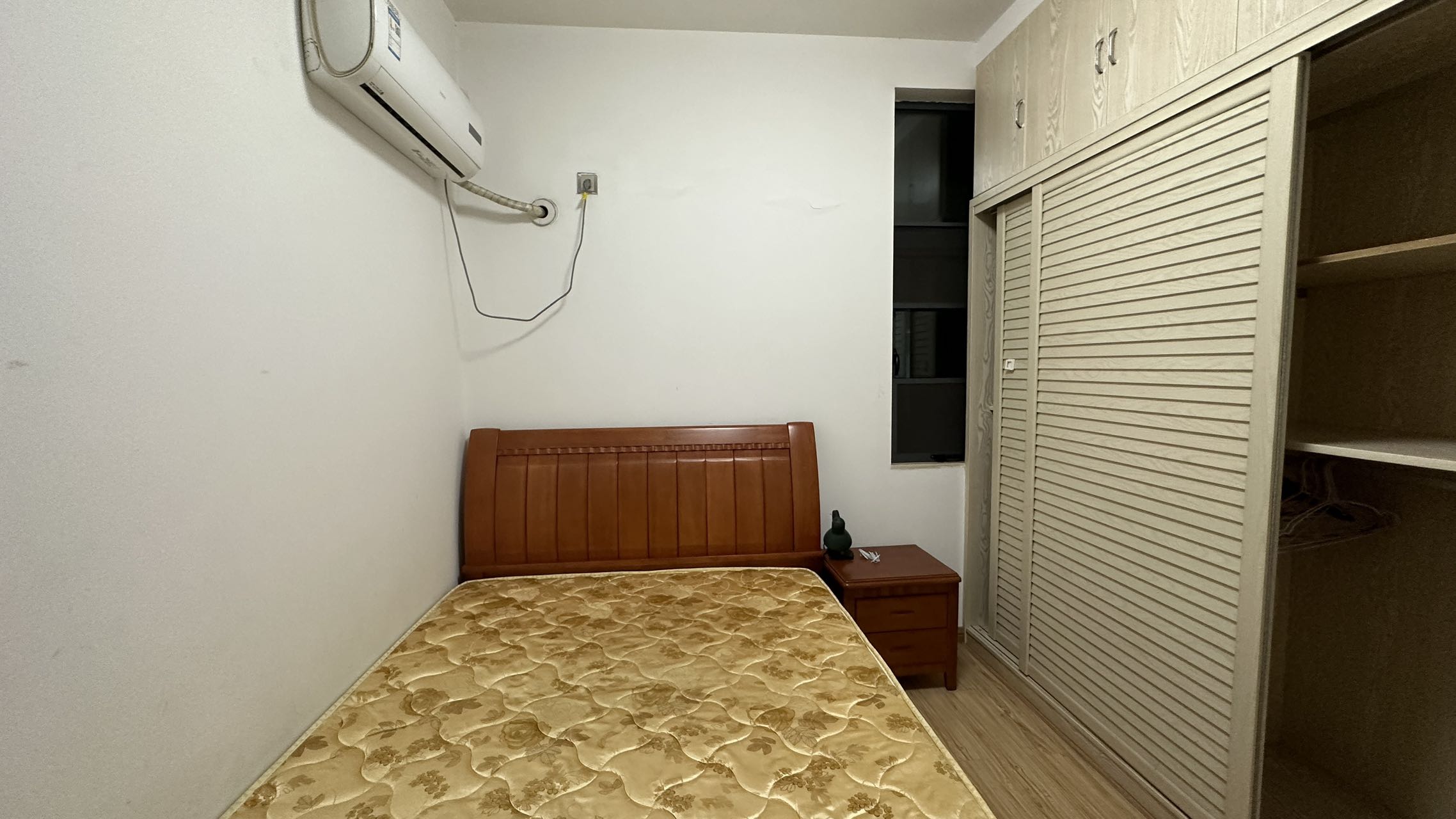 泰山公馆 2室1厅1卫 36.0万 泰山公馆 2室1厅1卫 36.0万室内图