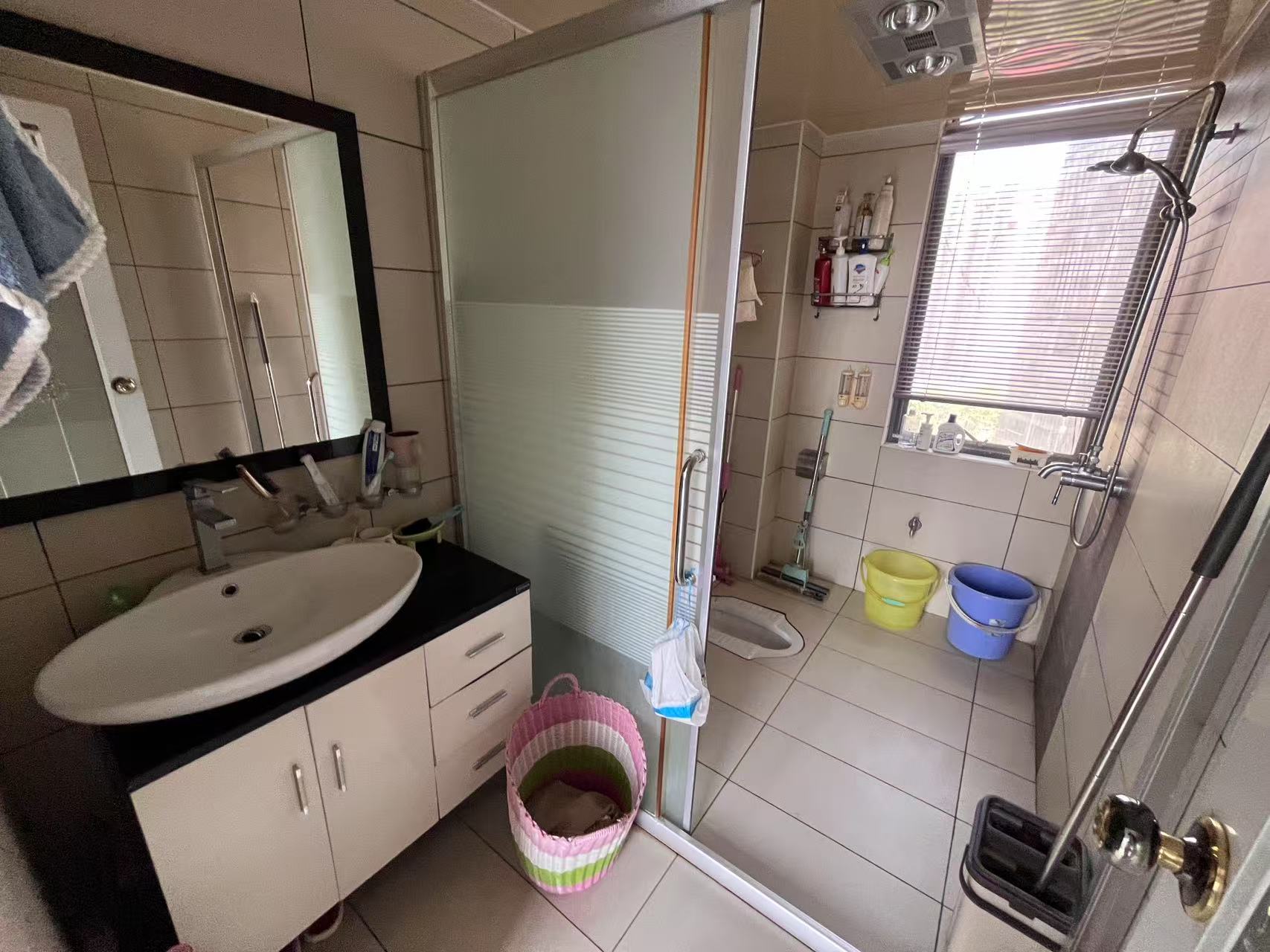 城市风景  4室2厅2卫    83.0万 城市风景  4室2厅2卫    83.0万室内图