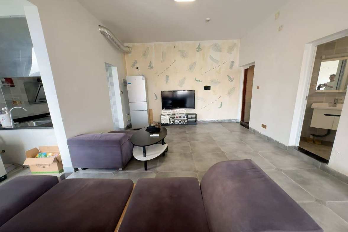 庐山一号  1室1厅1卫    26.0万 庐山一号  1室1厅1卫    26.0万室内图