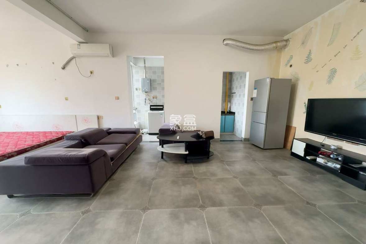 庐山一号  1室1厅1卫    26.0万 庐山一号  1室1厅1卫    26.0万室内图