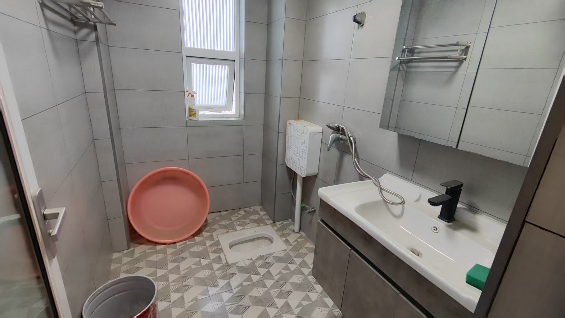 美的城三期 2室1厅1卫 42.0万 美的城三期 2室1厅1卫 42.0万室内图