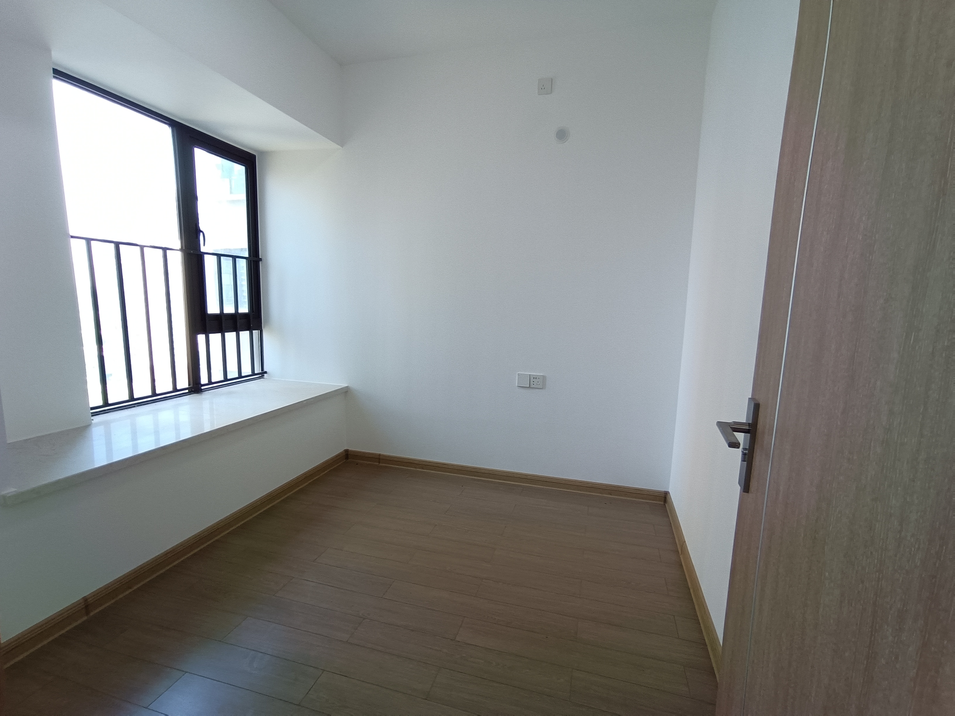 美的翰城  3室2厅2卫    85.8万 美的翰城  3室2厅2卫    85.8万室内图