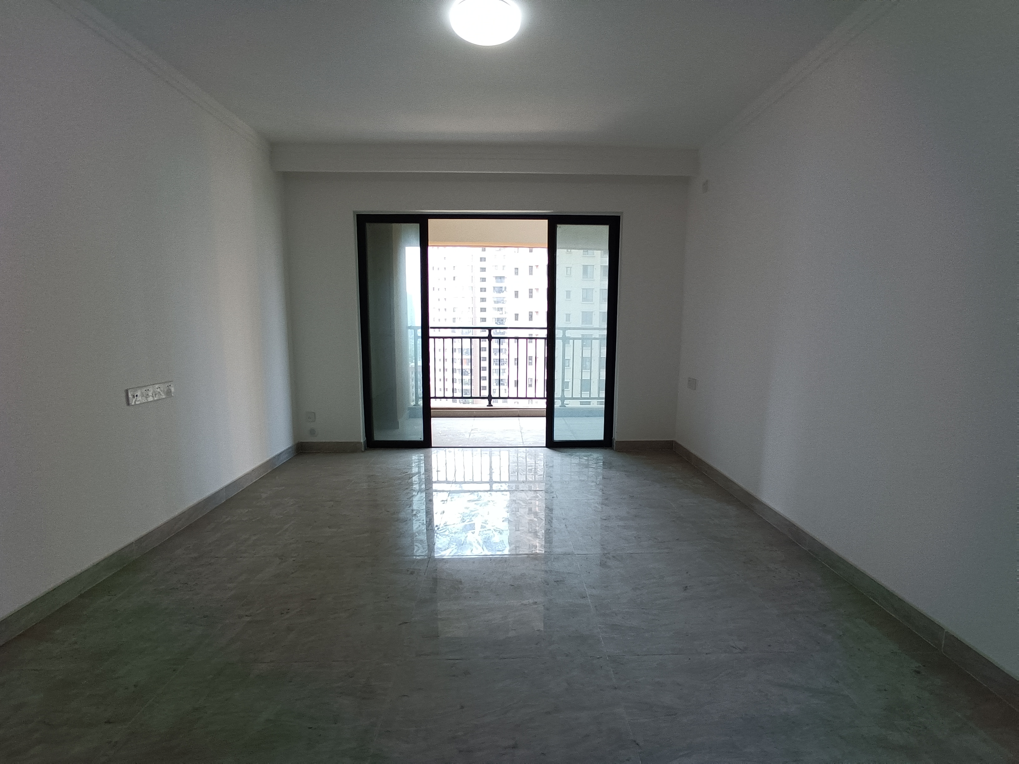 美的翰城  3室2厅2卫    85.8万 美的翰城  3室2厅2卫    85.8万室内图