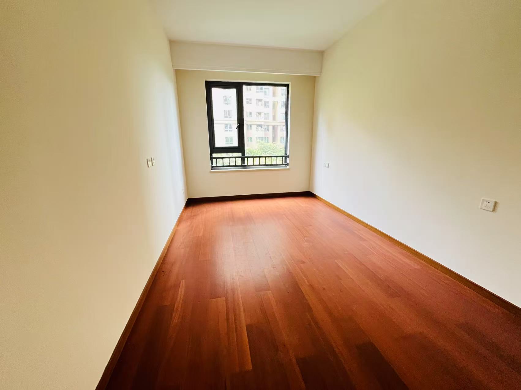 晋合湘水湾四期 3室2厅2卫 108.0万 晋合湘水湾四期 3室2厅2卫 108.0万室内图