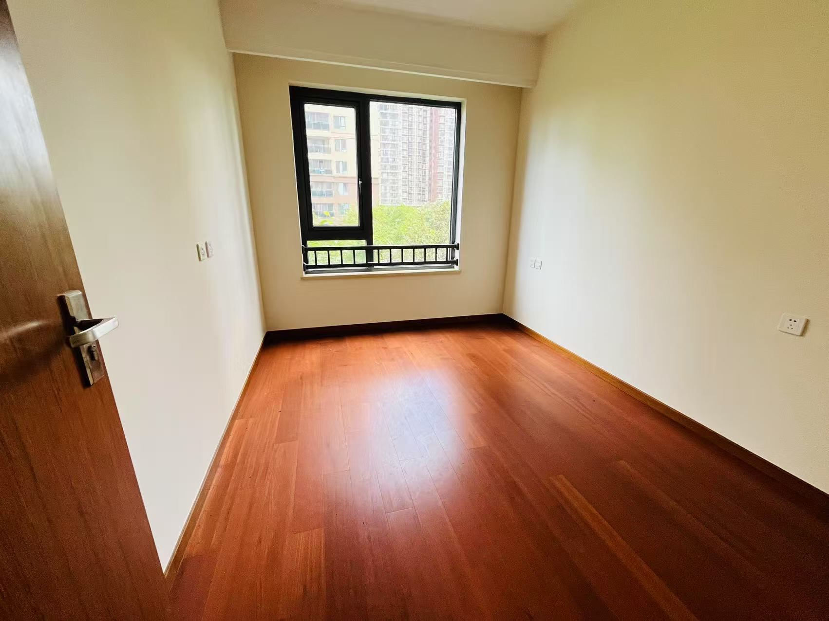 晋合湘水湾四期 3室2厅2卫 108.0万 晋合湘水湾四期 3室2厅2卫 108.0万室内图