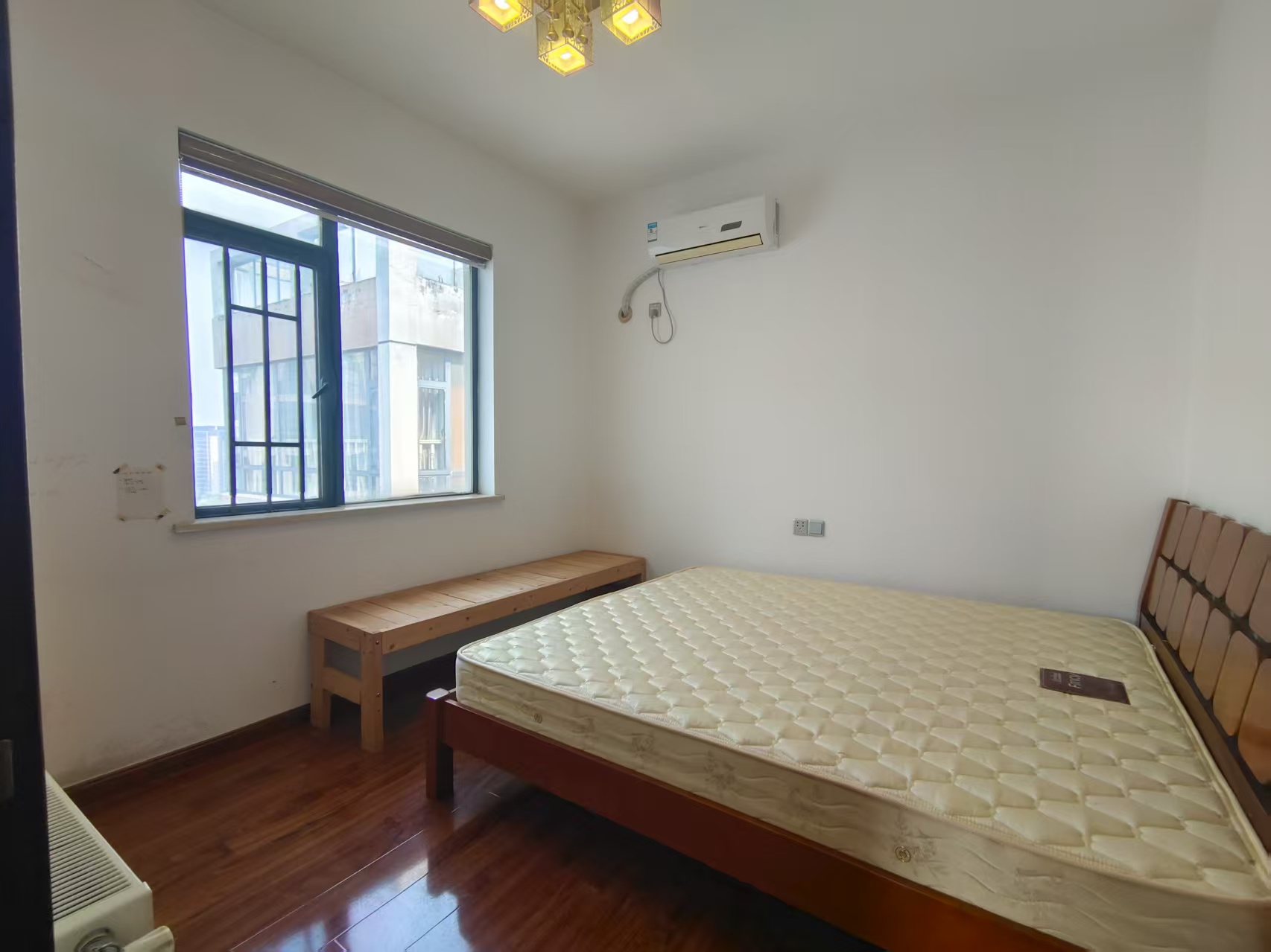 流金岁月-华晨国际 3室2厅2卫 88.0万 流金岁月-华晨国际 3室2厅2卫 88.0万室内图