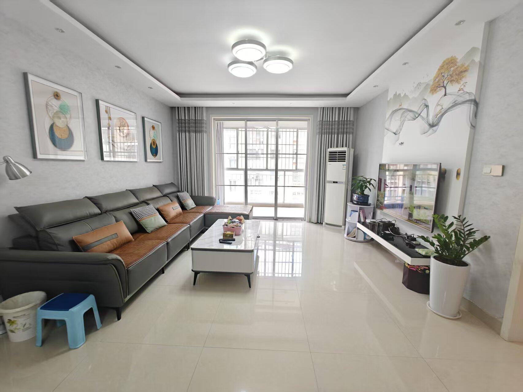 共和城 3室2厅2卫 68.0万 共和城 3室2厅2卫 68.0万室内图