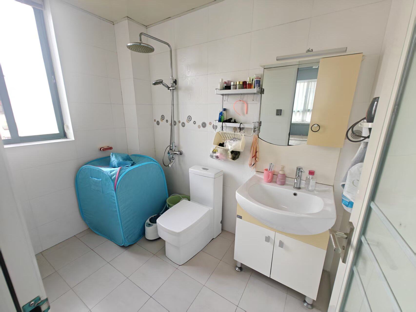 共和城 3室2厅2卫 68.0万 共和城 3室2厅2卫 68.0万室内图