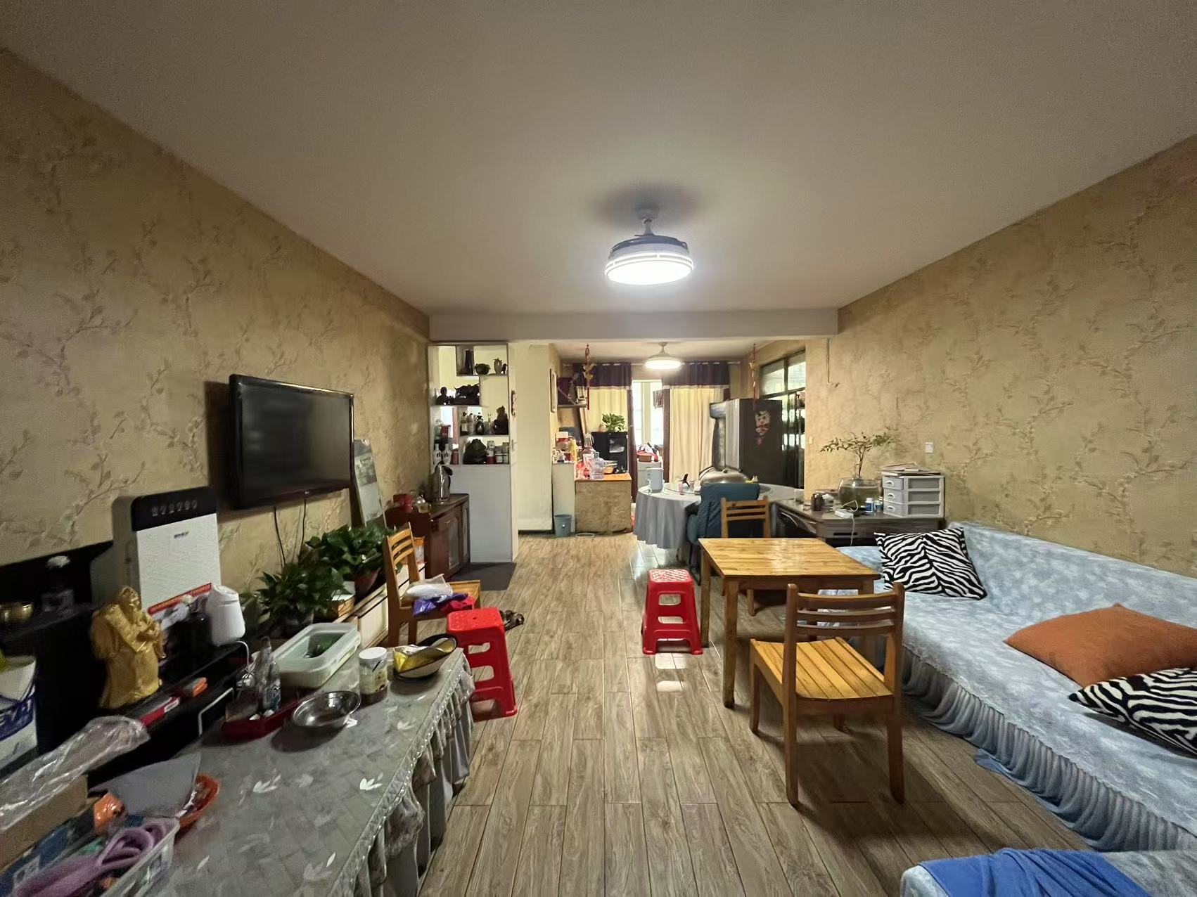 西子花园 4室2厅2卫 46.8万 西子花园 4室2厅2卫 46.8万室内图