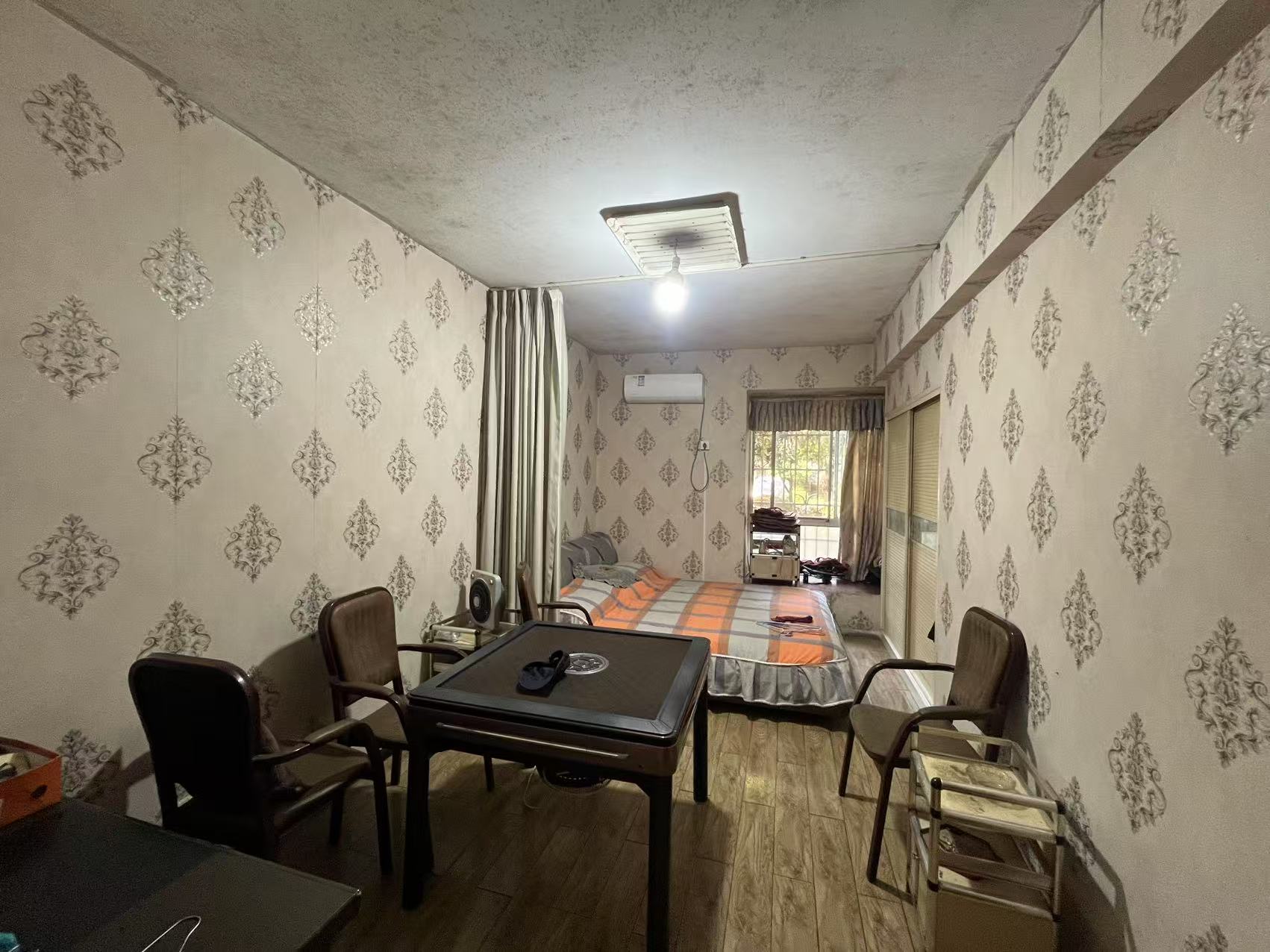 西子花园 4室2厅2卫 46.8万 西子花园 4室2厅2卫 46.8万室内图