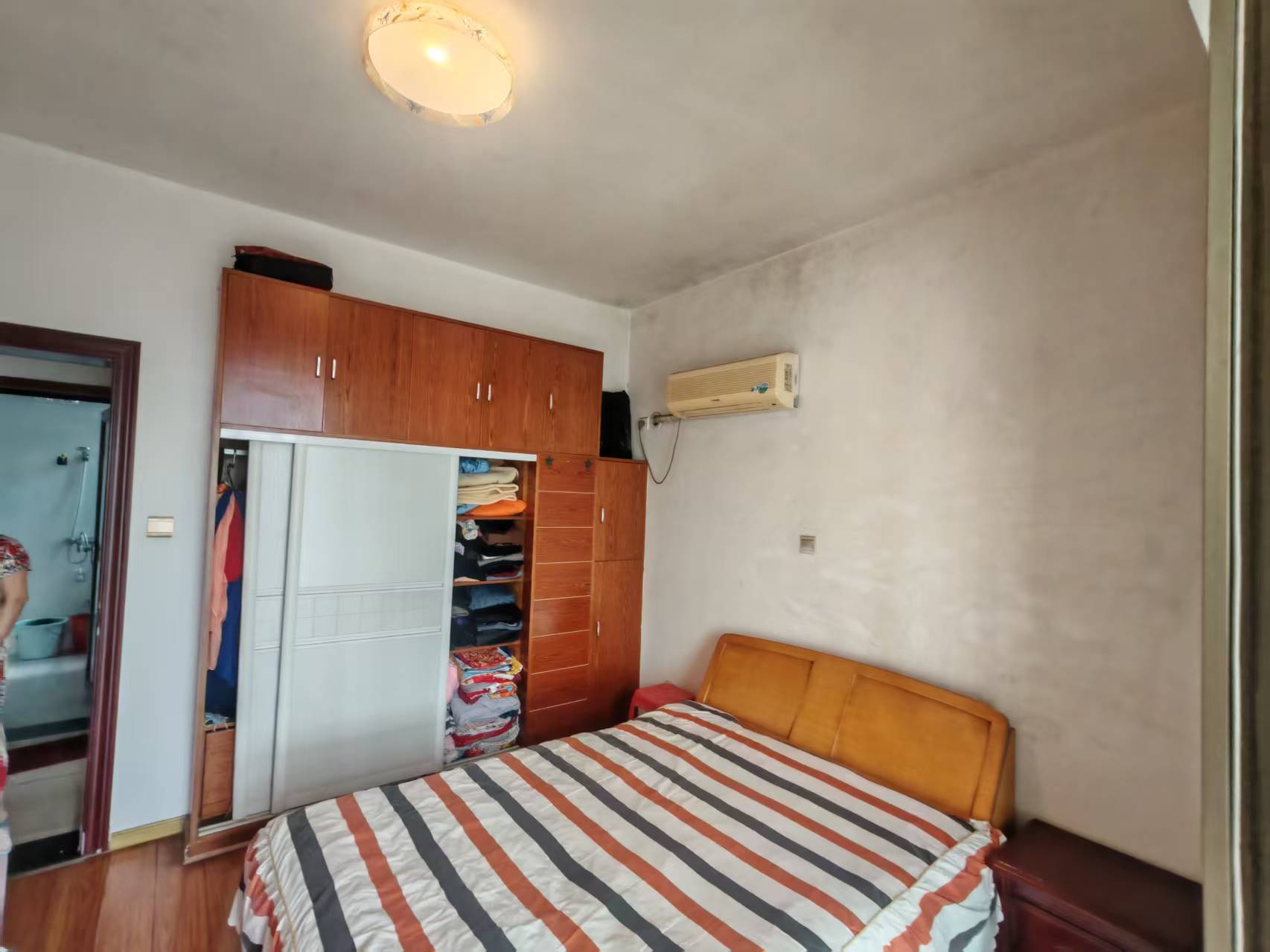 紫金名门  3室2厅2卫    36.8万 紫金名门  3室2厅2卫    36.8万室内图