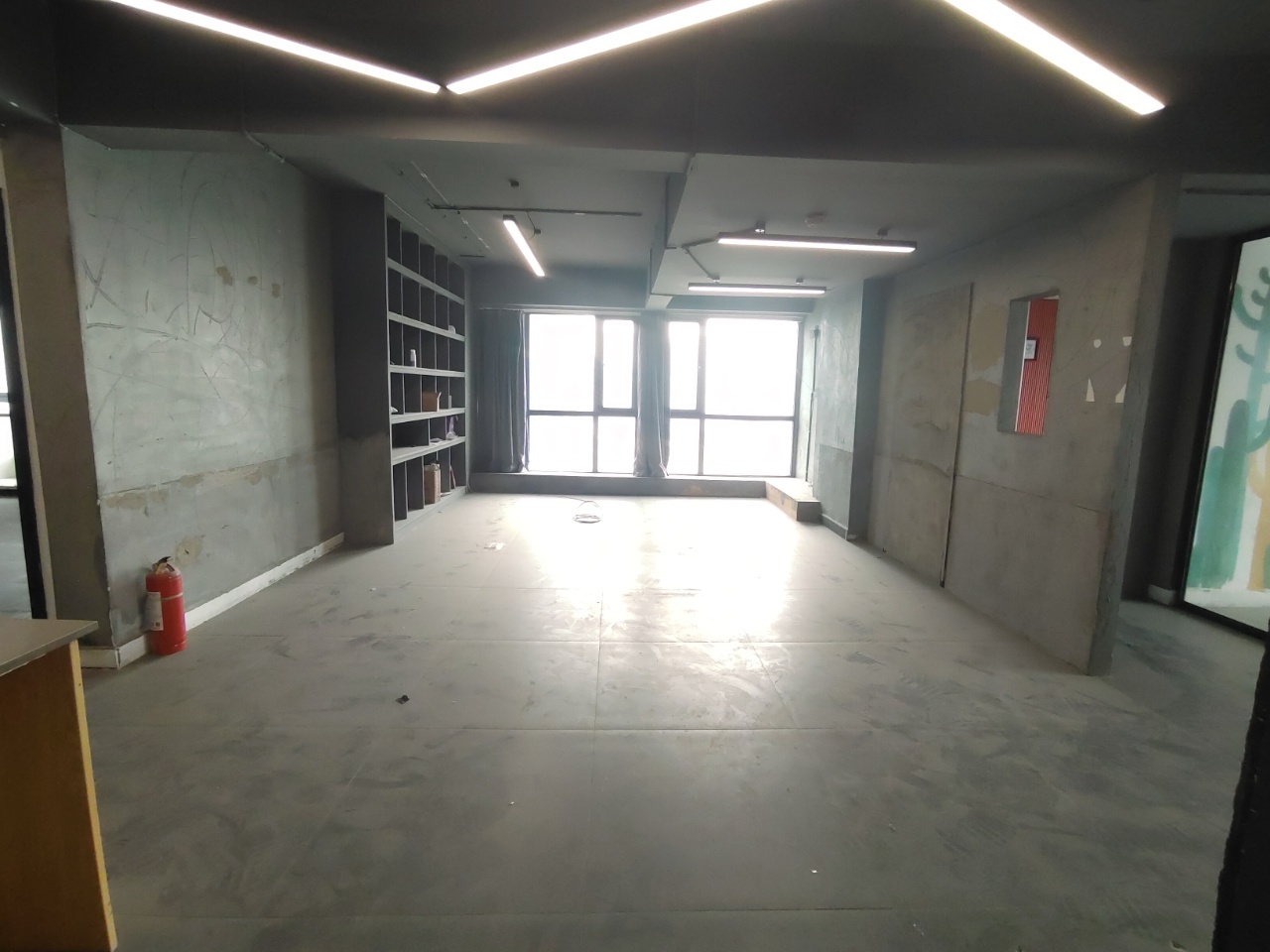 大汉希尔顿 5室2厅2卫 128.0万 大汉希尔顿 5室2厅2卫 128.0万室内图