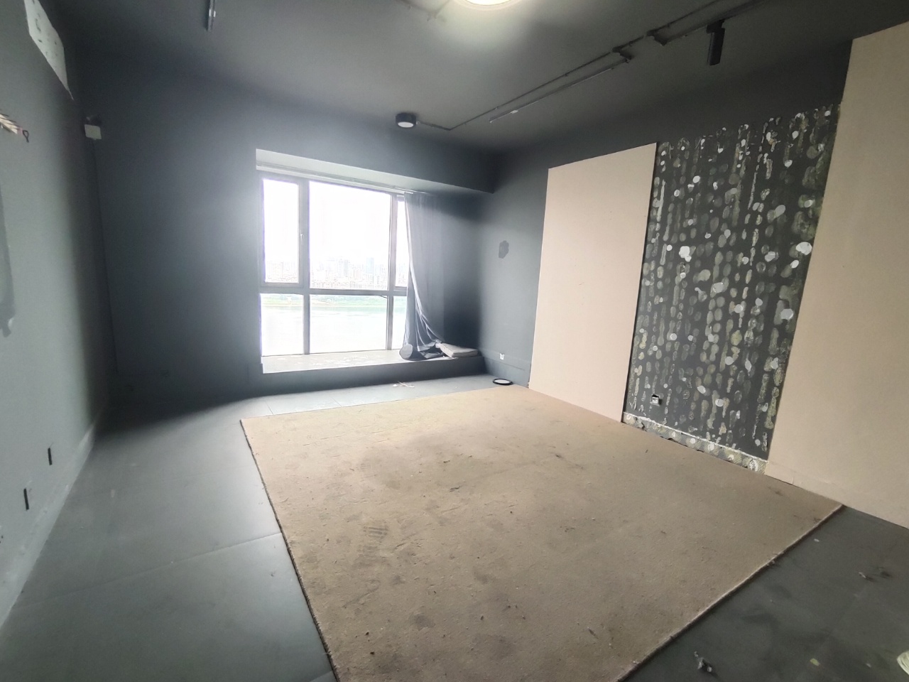 大汉希尔顿 5室2厅2卫 128.0万 大汉希尔顿 5室2厅2卫 128.0万室内图