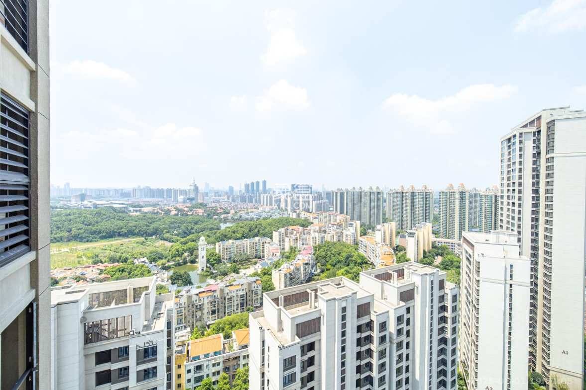 东原麓印长江A区  4室2厅2卫    140.0万 东原麓印长江A区  4室2厅2卫    140.0万其他