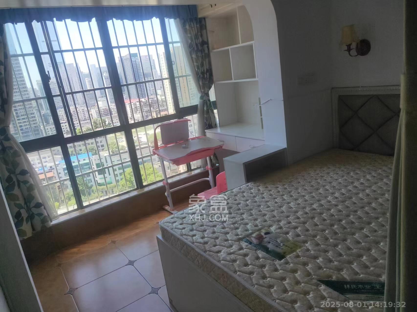 少帅府 1室1厅1卫 2600.0元/月 少帅府 1室1厅1卫 2600.0元/月室内图