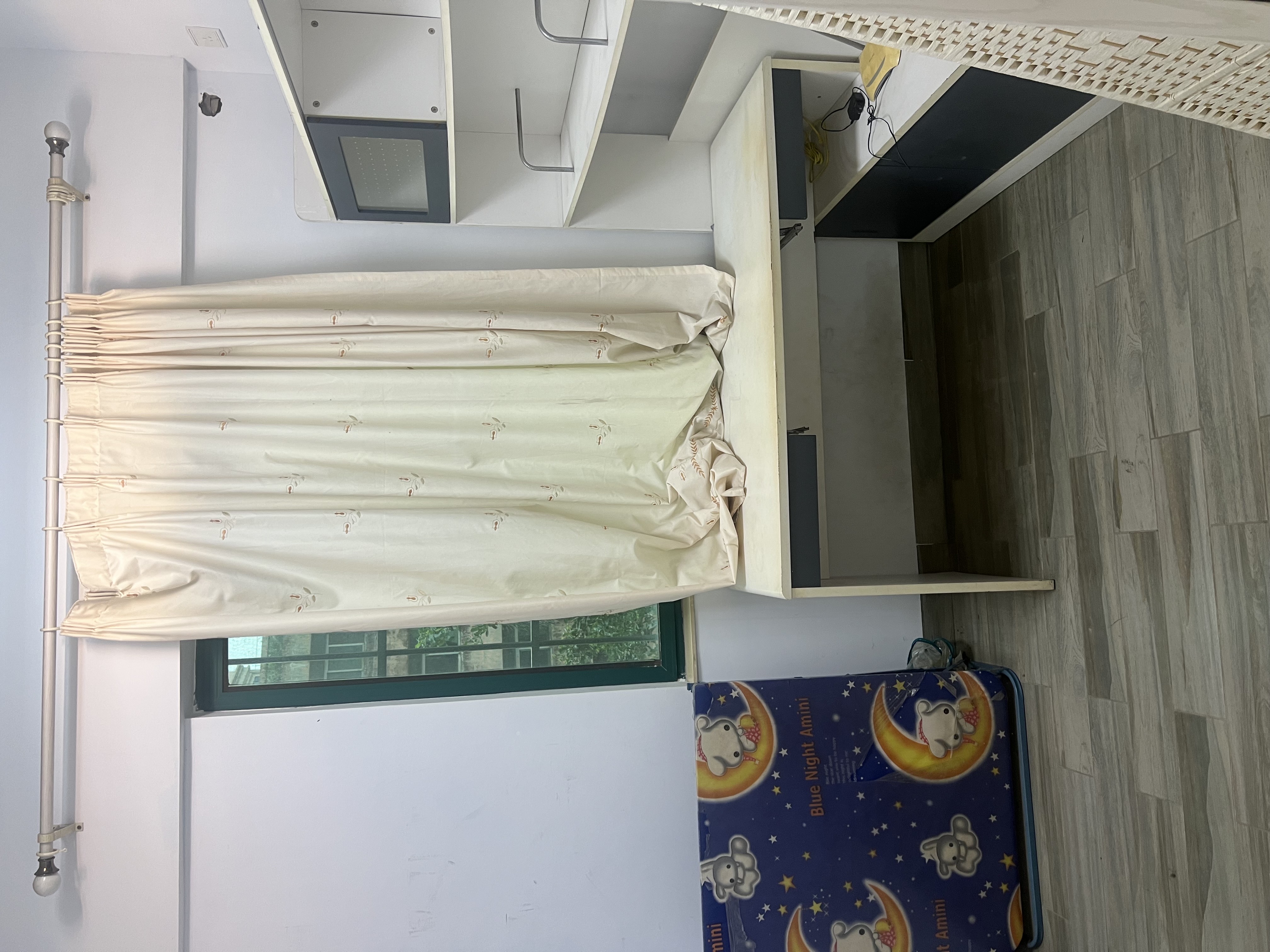 景观花园 2室1厅1卫 2000.0元/月 景观花园 2室1厅1卫 2000.0元/月室内图