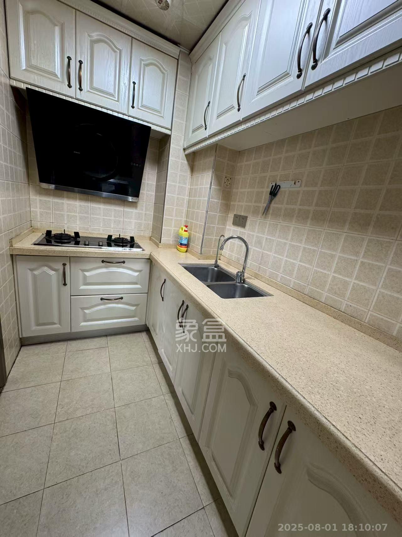 万博汇  2室1厅1卫    2800.0元/月室内图