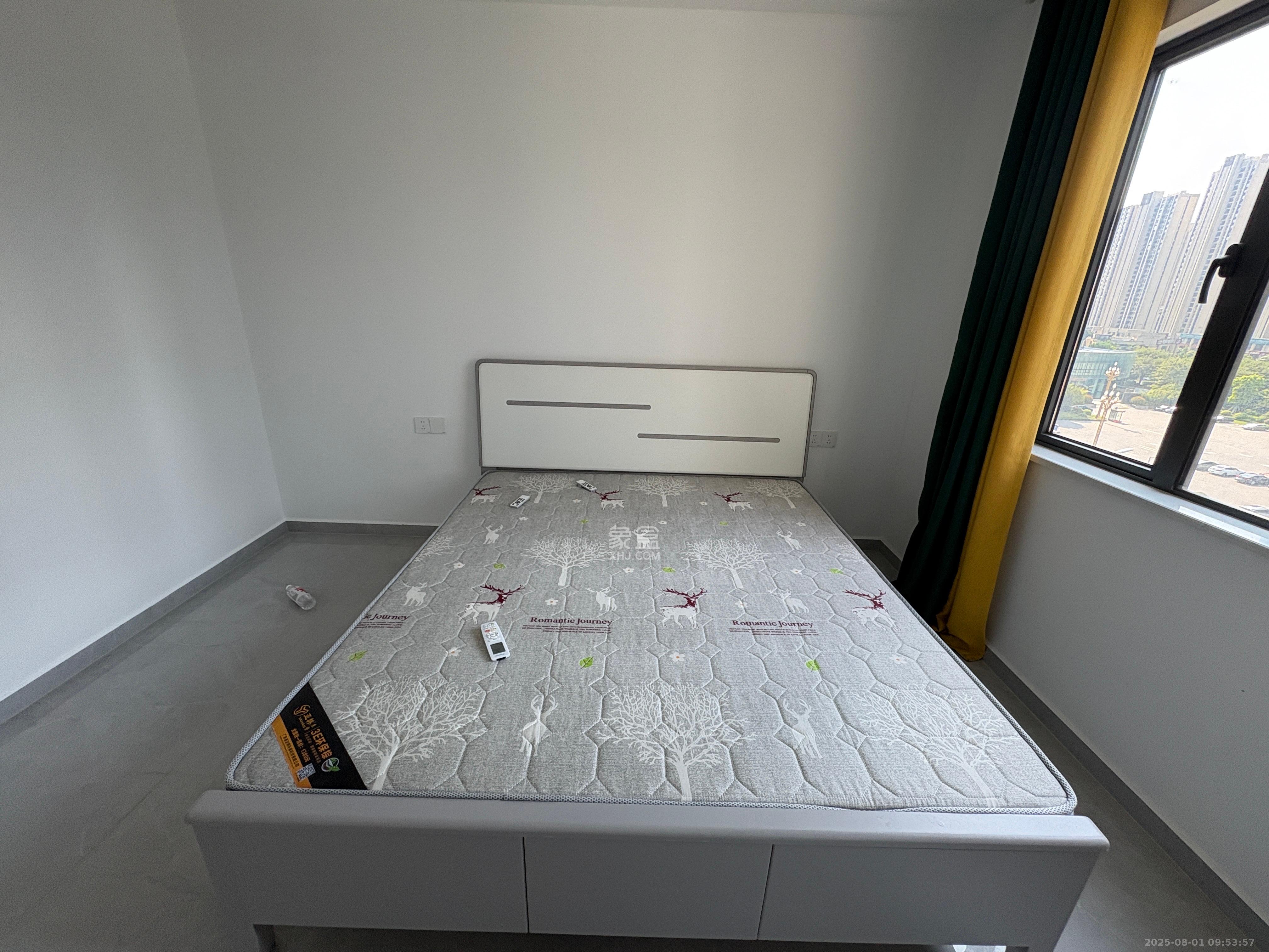 旭日嘉苑  3室2厅1卫    3000.0元/月室内图