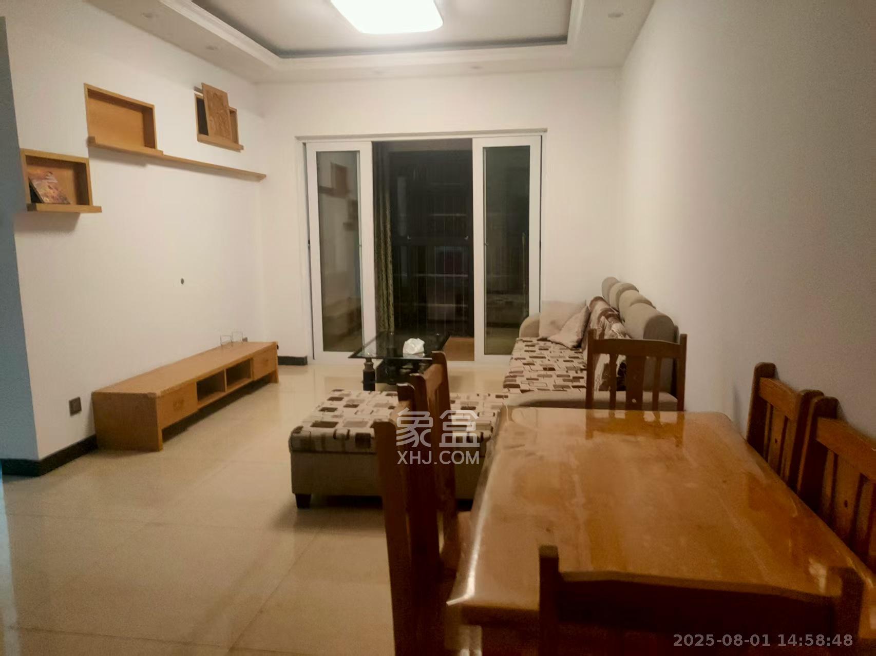 家和苑（原梅溪湖保障性住房一期）  2室2厅1卫   1800.00元/月