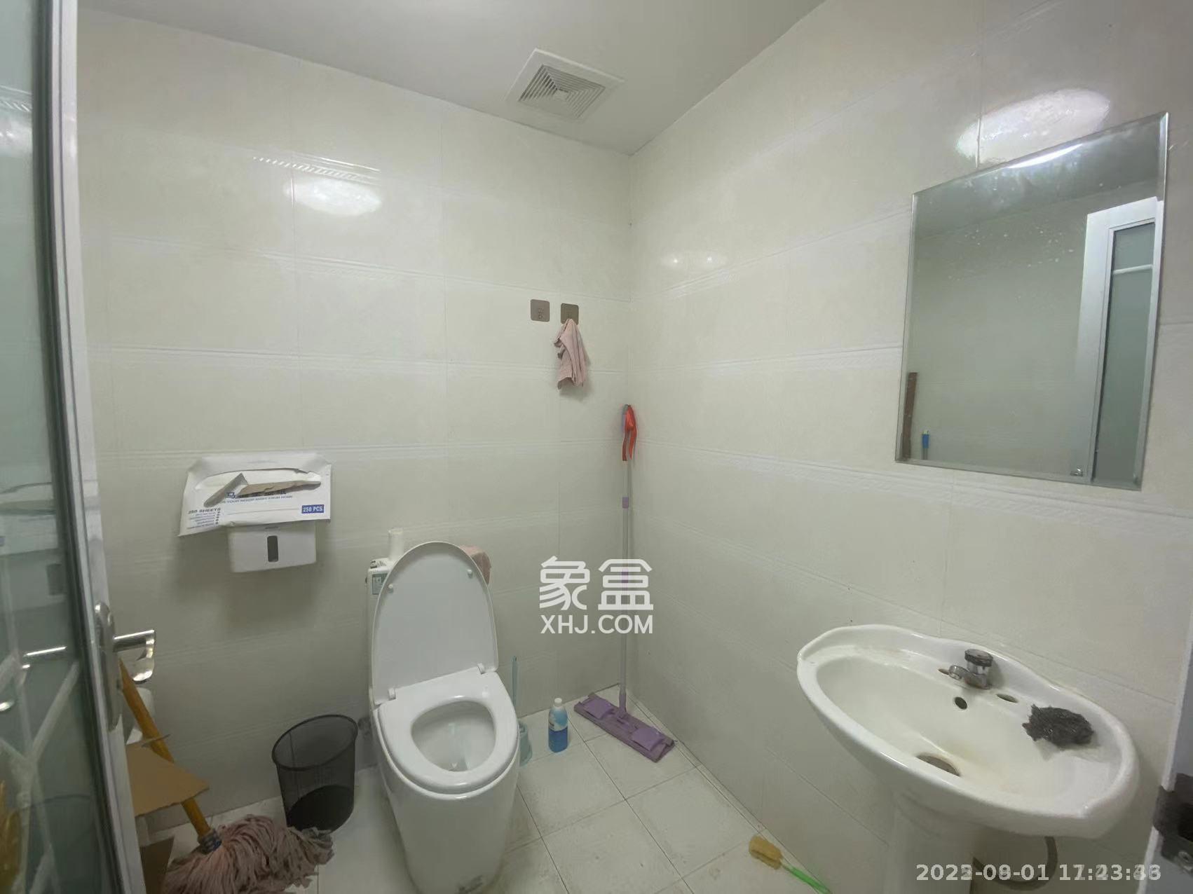 奥克斯广场  1室1厅1卫   1600.00元/月室内图