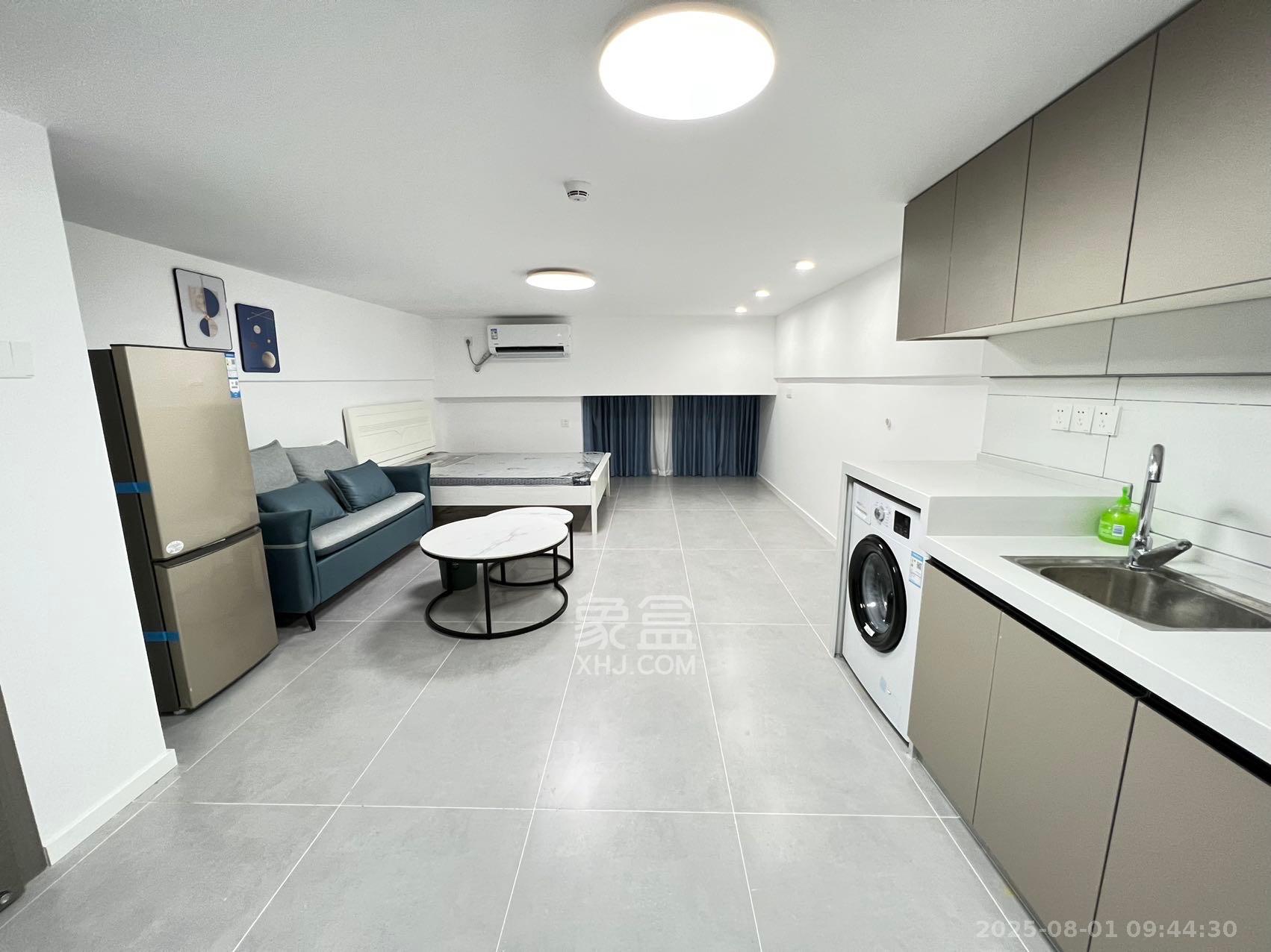 长房时代小镇 1室1厅1卫 1300.0元/月 长房时代小镇 1室1厅1卫 1300.0元/月室内图