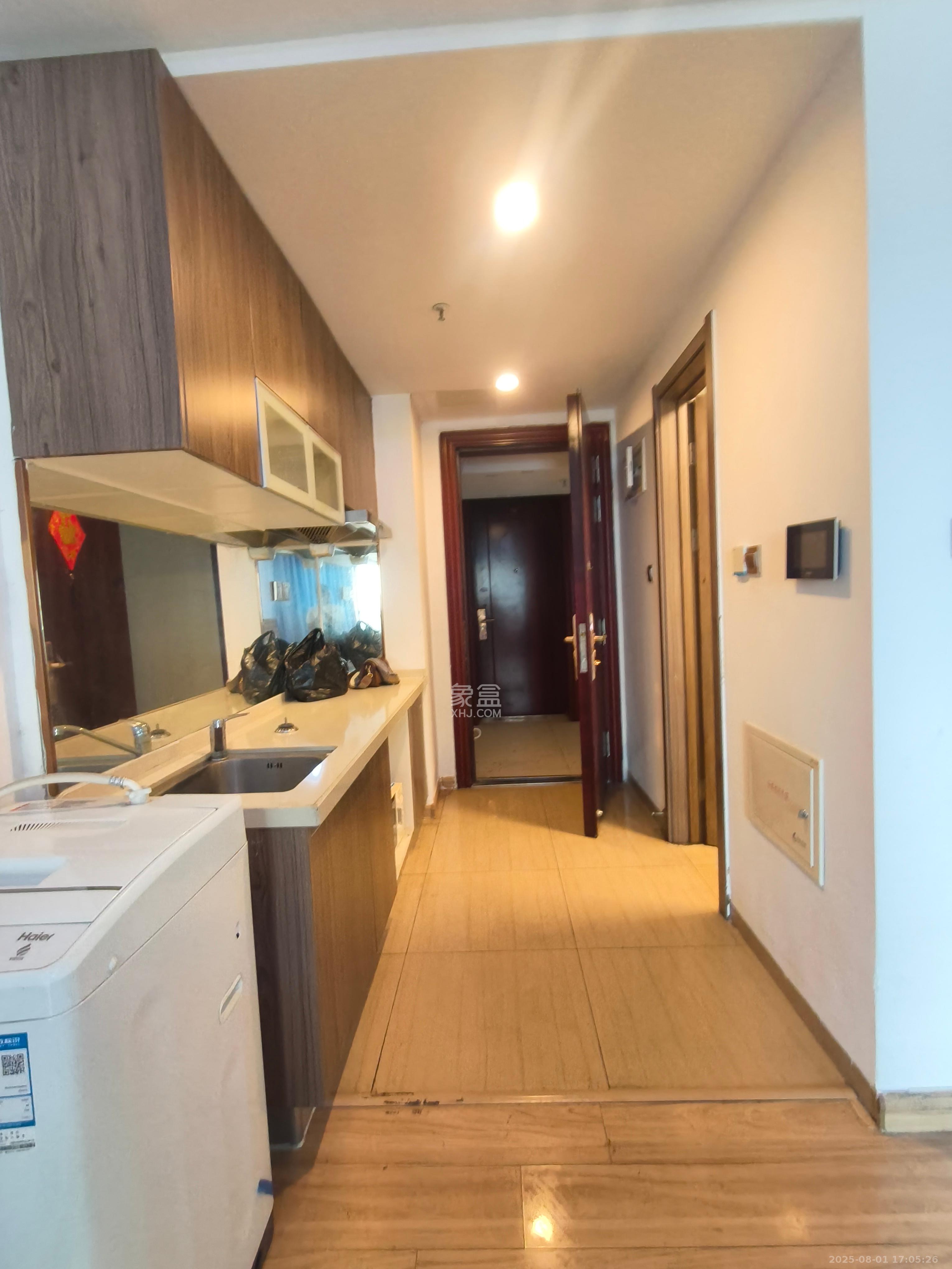 碧桂园星城首府  1室1厅1卫    1450.0元/月室内图