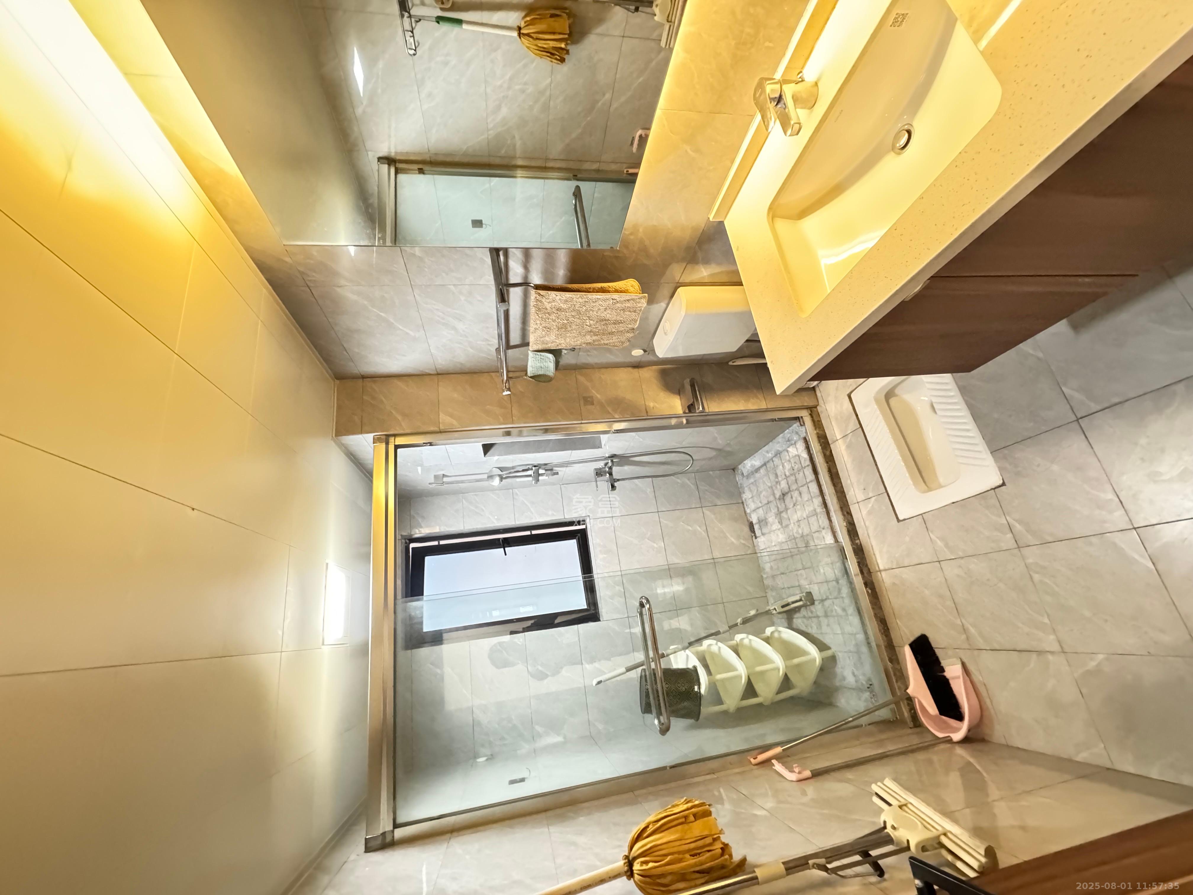 中国铁建金色蓝庭 3室2厅2卫 3000.0元/月 中国铁建金色蓝庭 3室2厅2卫 3000.0元/月室内图