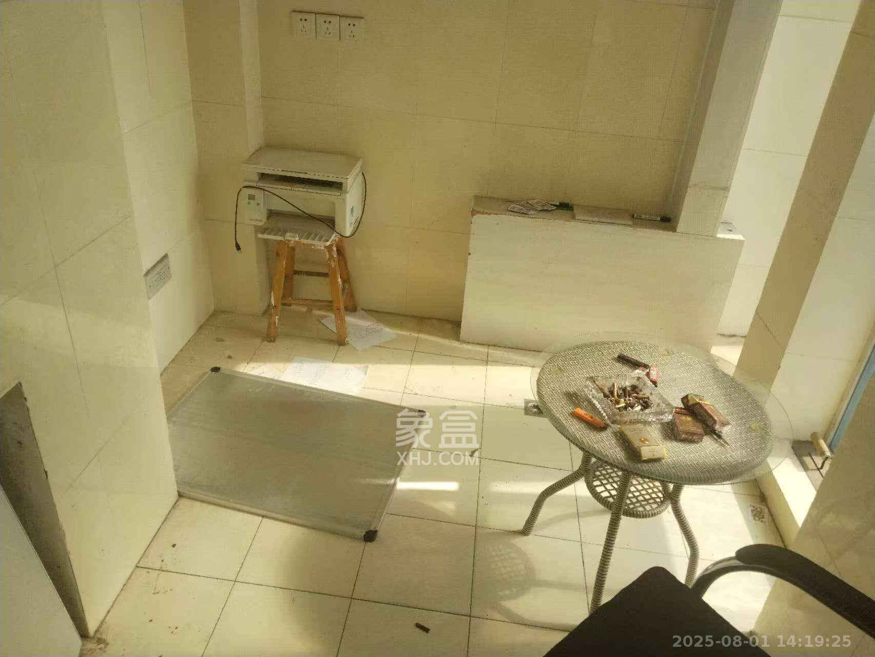 东一国际 1室0厅0卫 2800.0元/月 东一国际 1室0厅0卫 2800.0元/月室内图