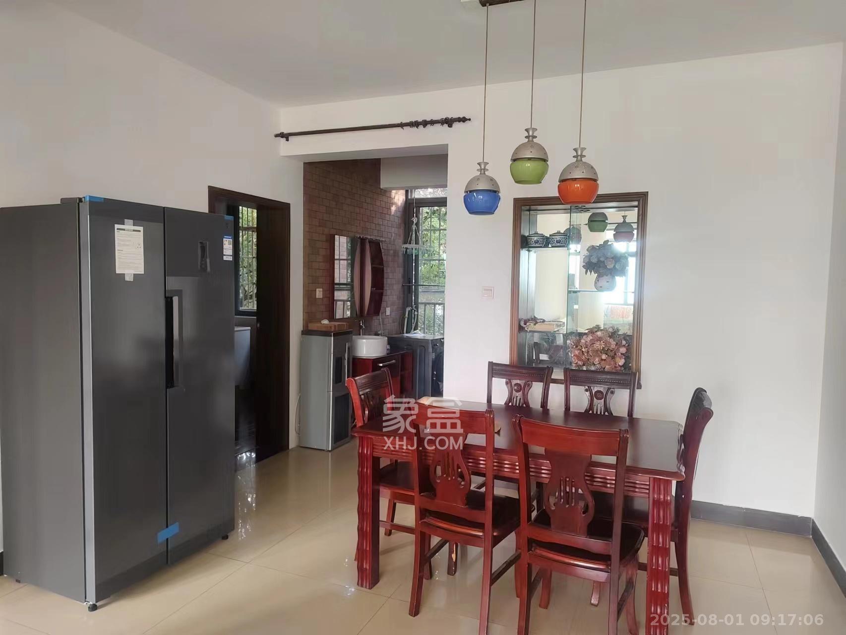 上海城小区  2室2厅1卫    2000.0元/月室内图