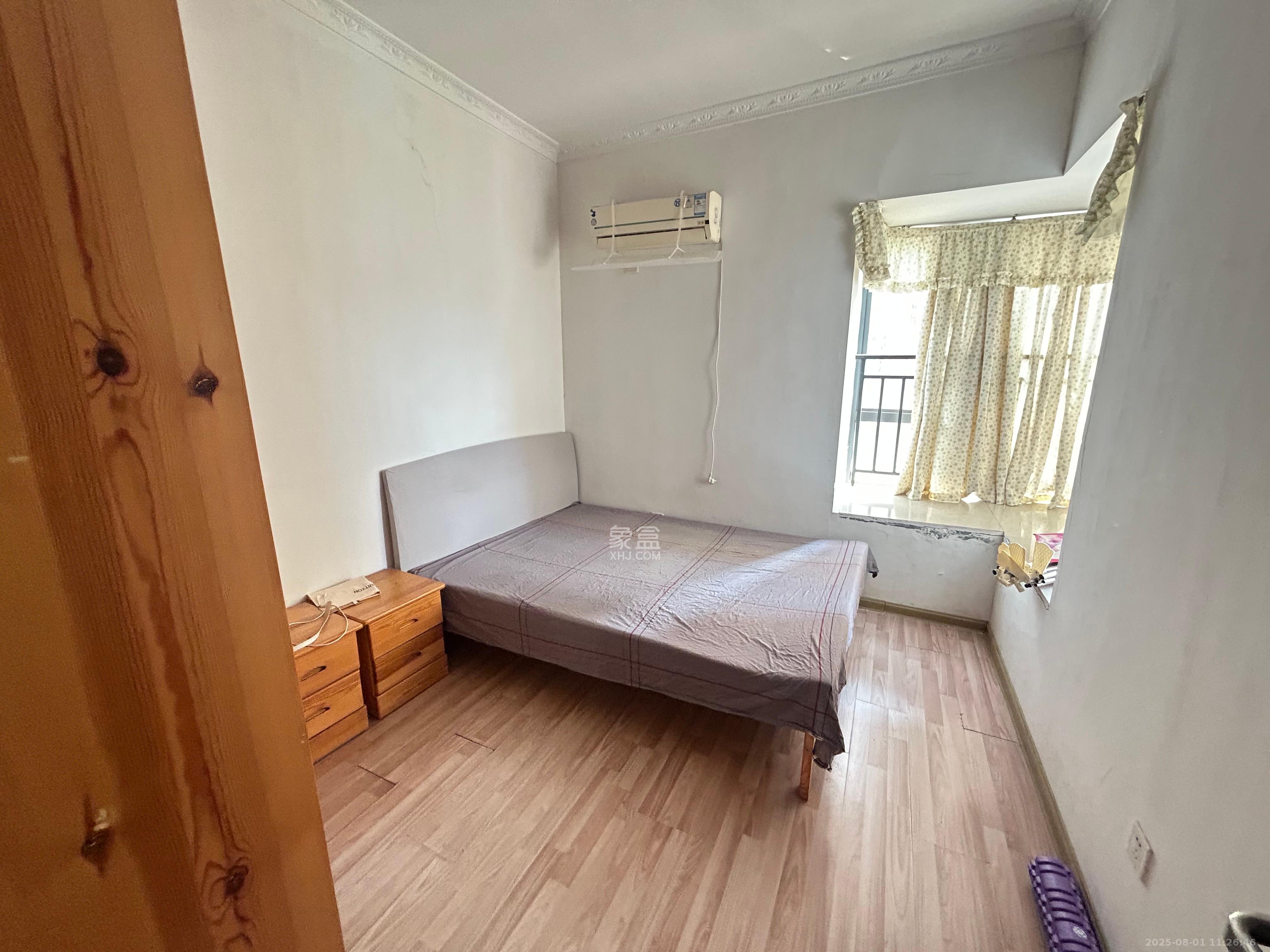 上海城小区 3室2厅2卫 2400.0元/月 上海城小区 3室2厅2卫 2400.0元/月室内图