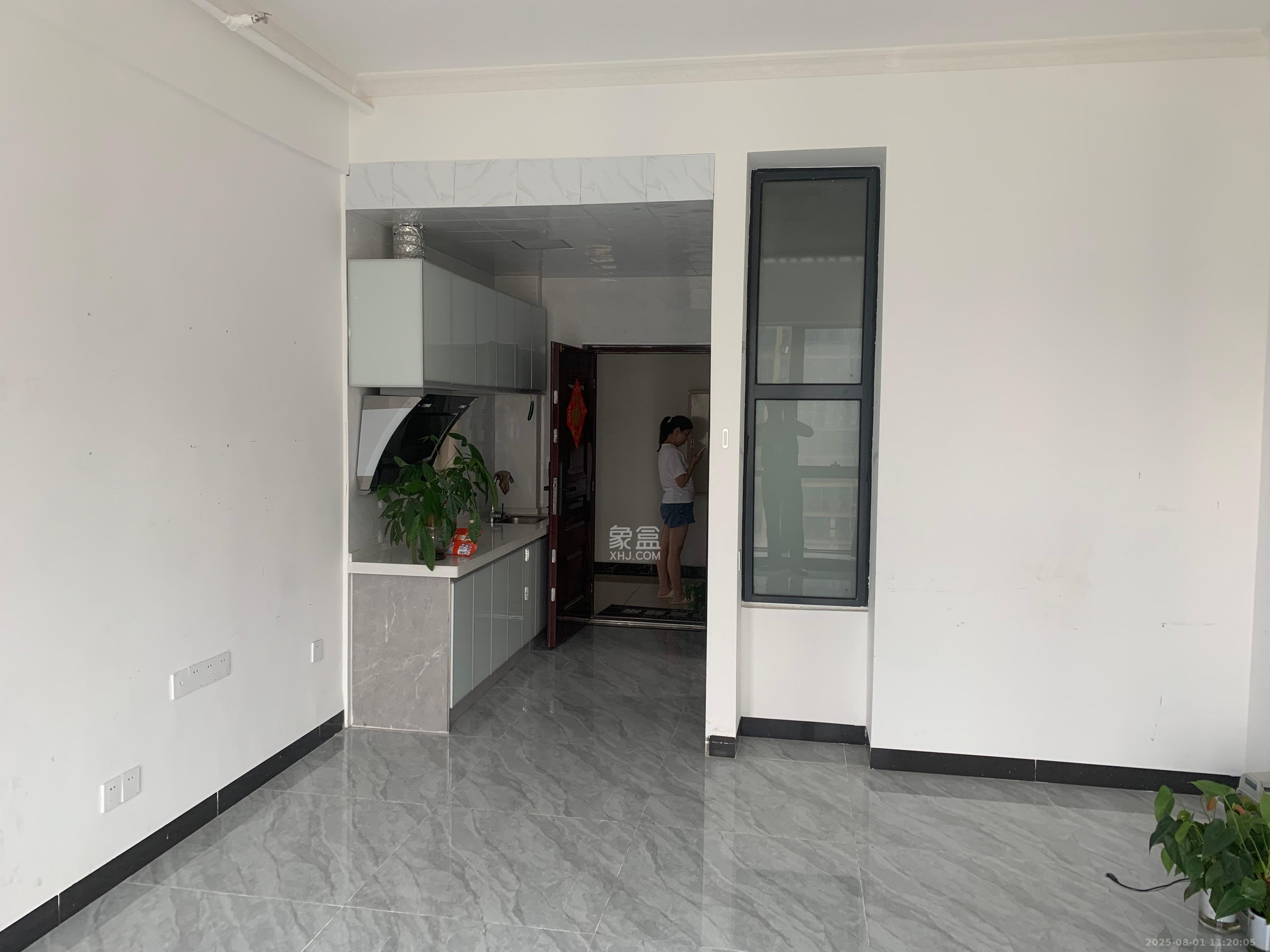 中建悦和城  1室1厅1卫    1500.0元/月 中建悦和城  1室1厅1卫    1500.0元/月室内图