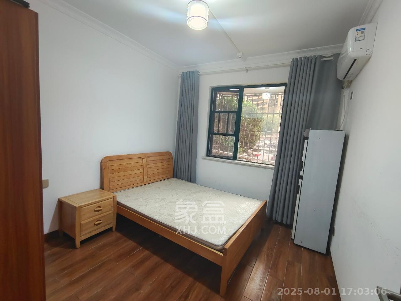 西韵佳苑 2室2厅1卫 2600.0元/月 西韵佳苑 2室2厅1卫 2600.0元/月室内图