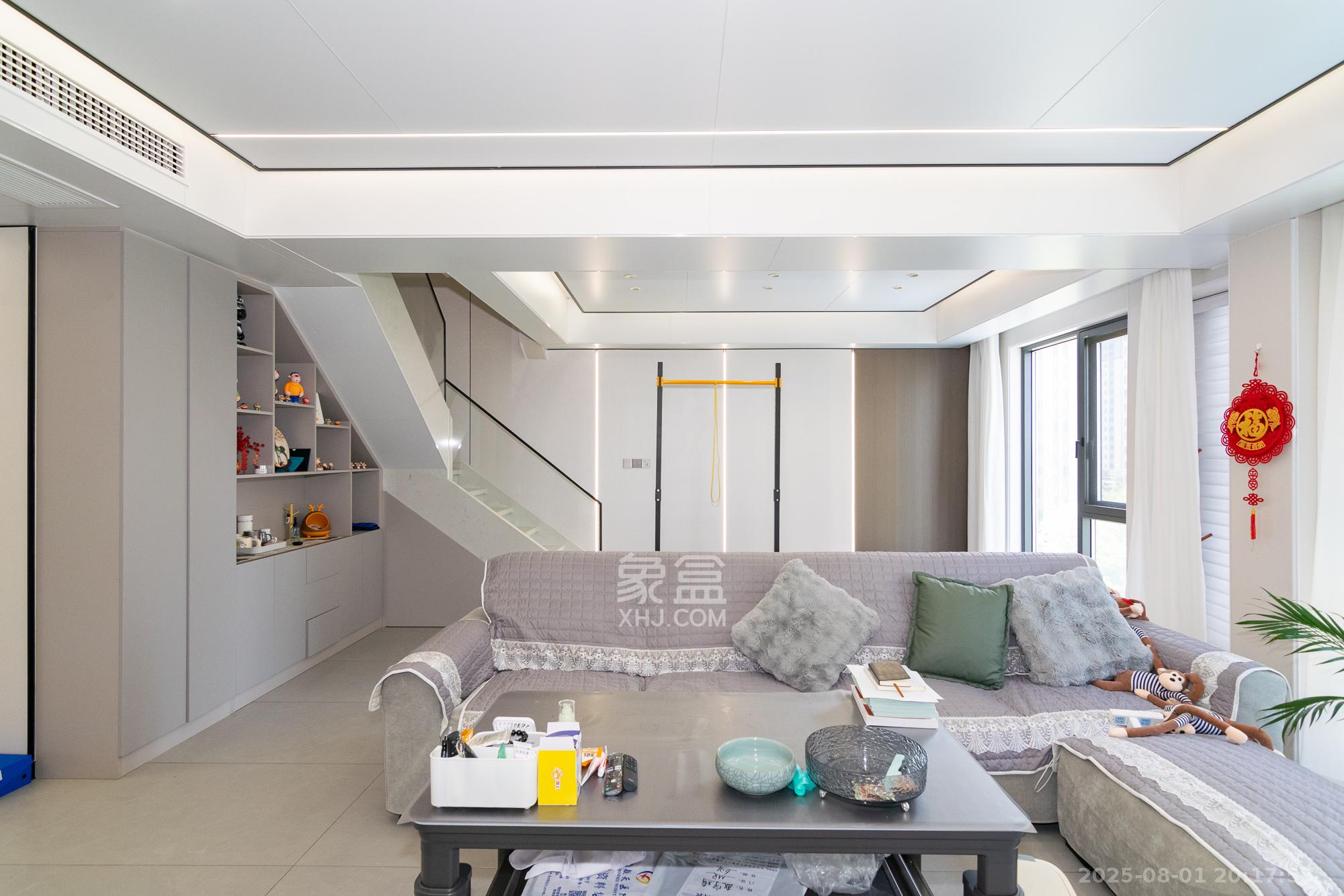 大汉汉府三期(大汉汉学府) 4室2厅2卫 124.0万 大汉汉府三期(大汉汉学府) 4室2厅2卫 124.0万客厅