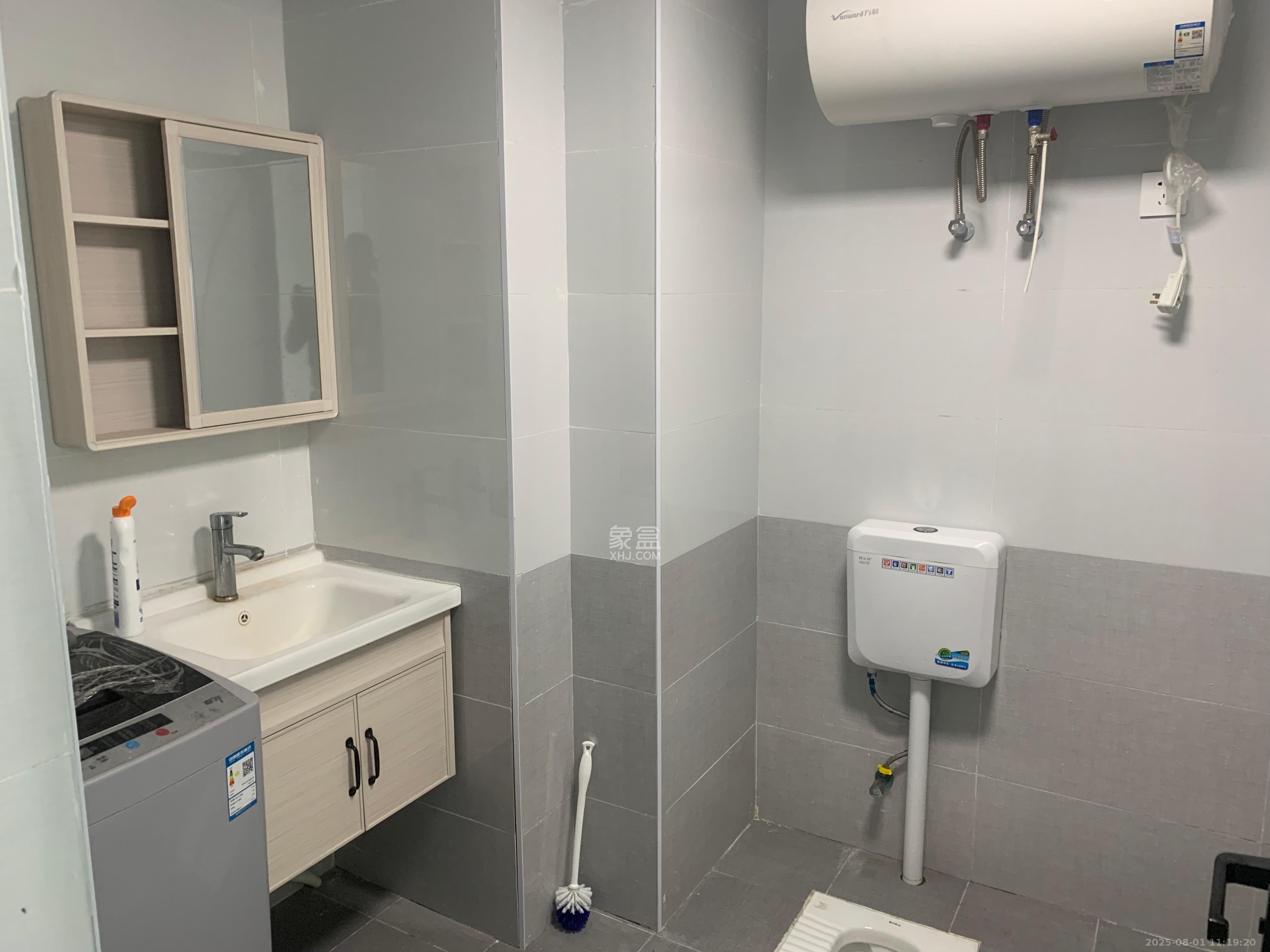 中建悦和城  1室1厅1卫    1500.0元/月 中建悦和城  1室1厅1卫    1500.0元/月室内图1