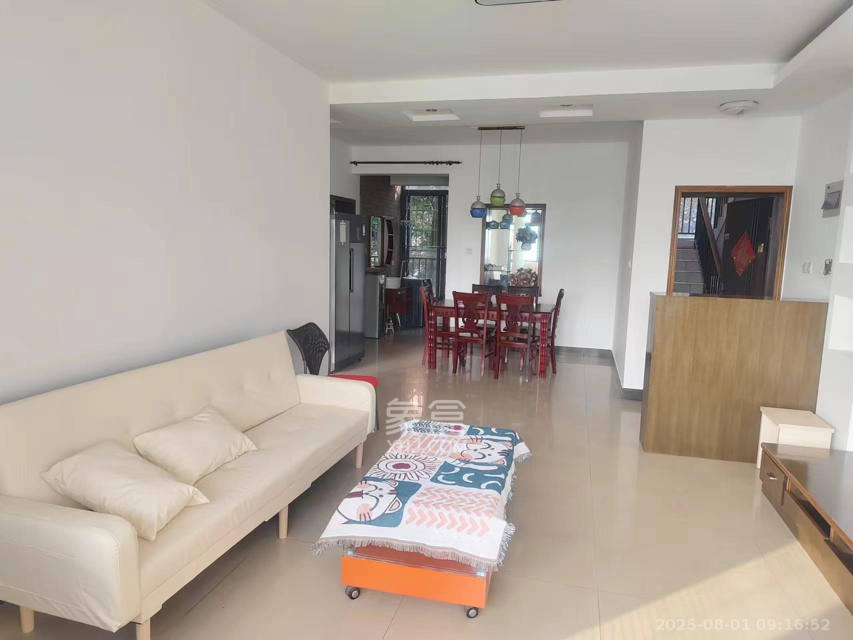 上海城小区 2室2厅1卫 2000.0元/月 上海城小区 2室2厅1卫 2000.0元/月室内图