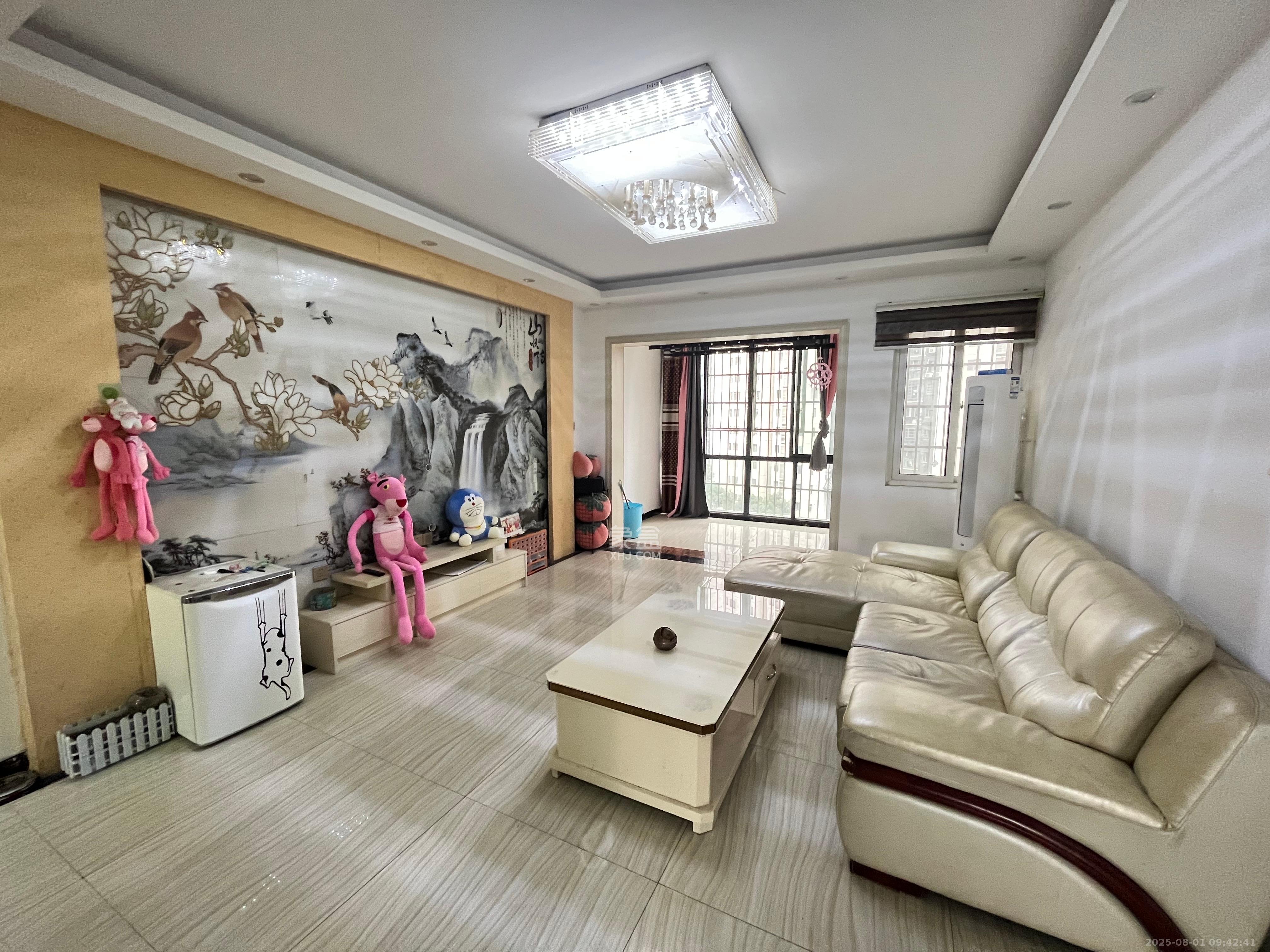 嘉宇盛世华章 3室2厅2卫 3500.0元/月 嘉宇盛世华章 3室2厅2卫 3500.0元/月室内图