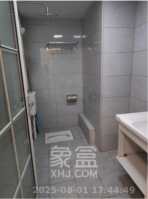 新天地步步高 1室1厅1卫 1100.00元/月 新天地步步高 1室1厅1卫 1100.00元/月室内图