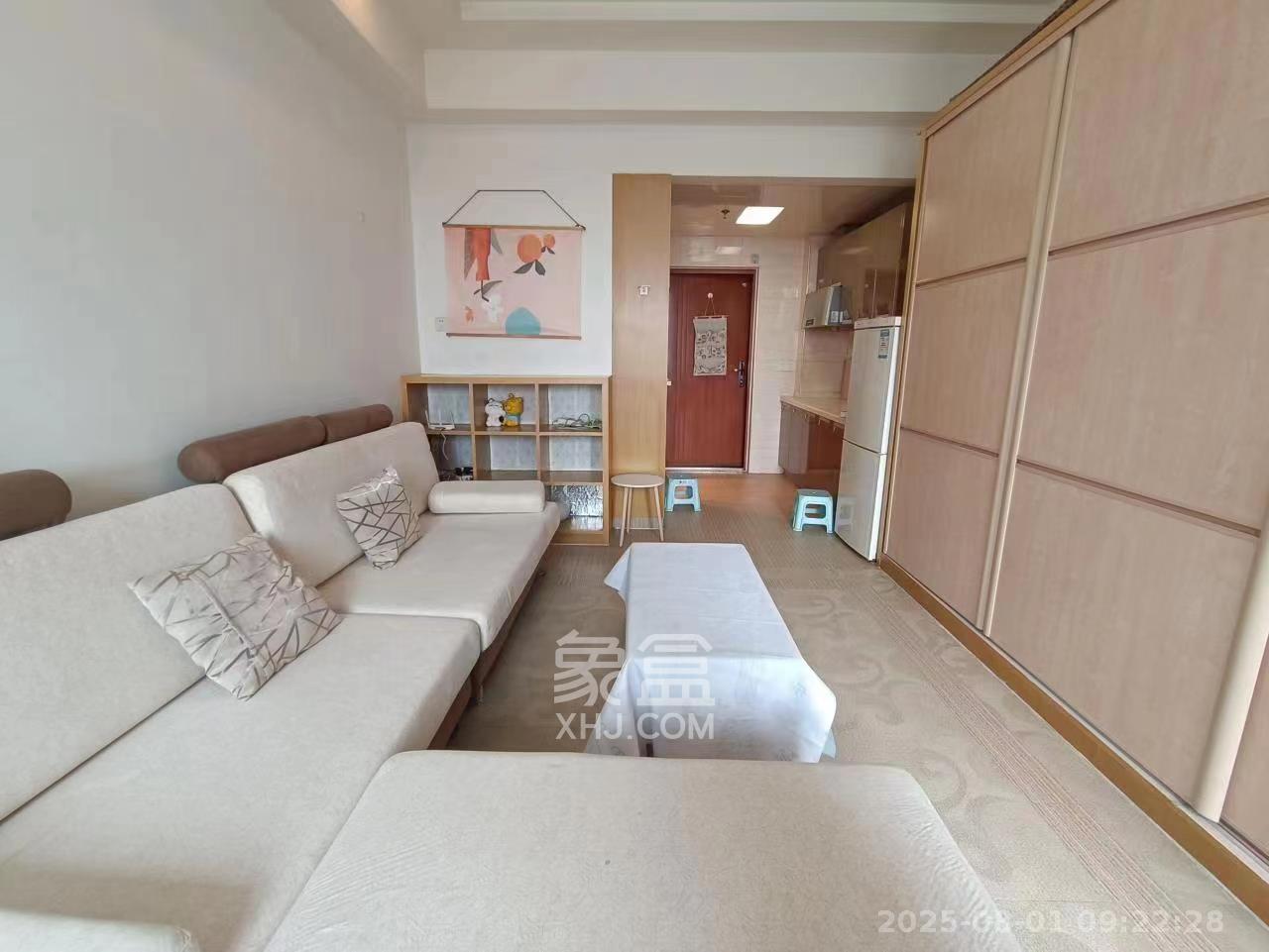 长房时代城  1室1厅1卫    1600.0元/月室内图