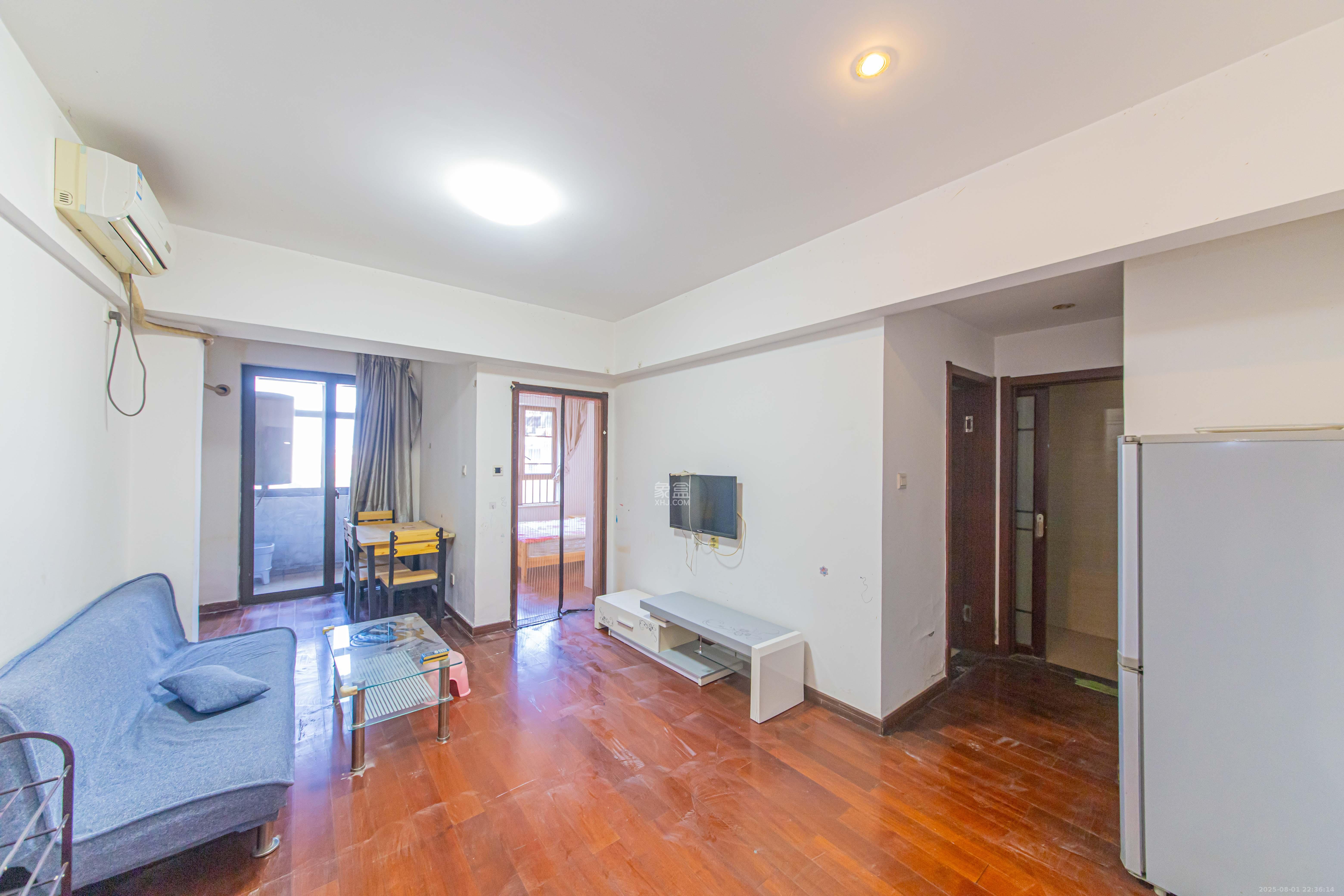 绿地公馆(绿地名邸)  1室1厅1卫    58.0万 绿地公馆(绿地名邸)  1室1厅1卫    58.0万