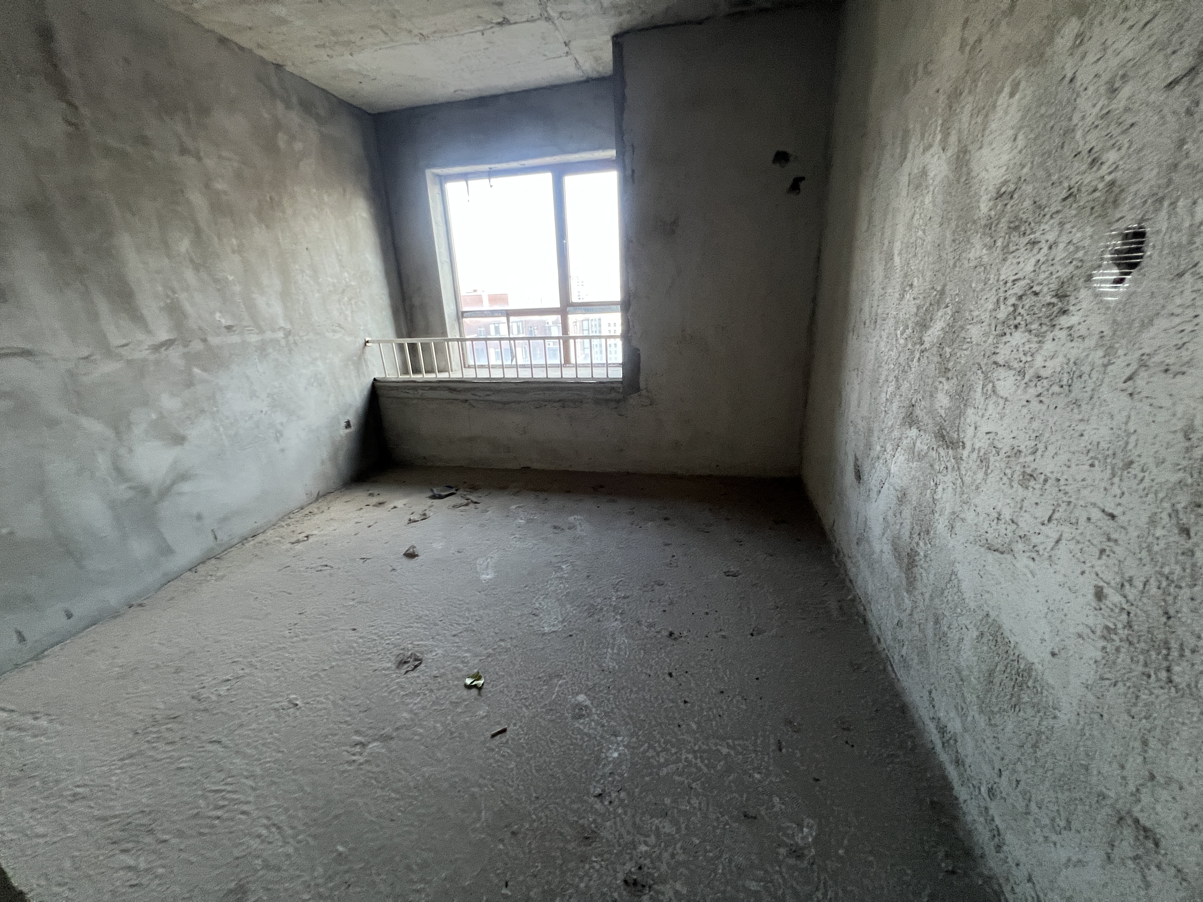 和顺嘉苑 4室2厅2卫 59.8万 和顺嘉苑 4室2厅2卫 59.8万客厅