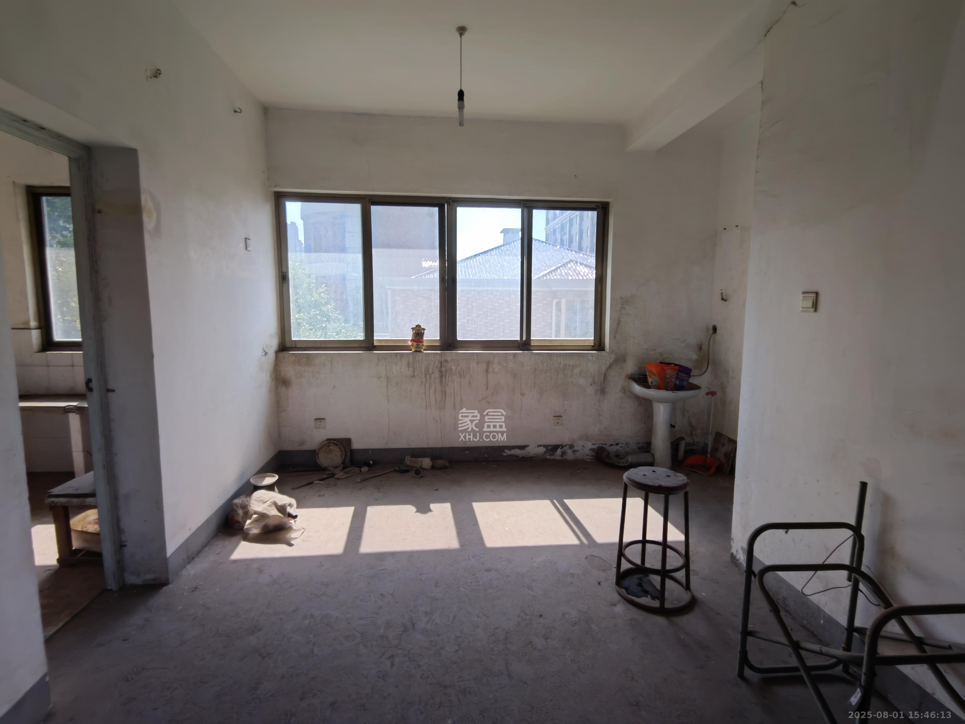 电信公司宿舍 3室2厅2卫 1000.0元/月 电信公司宿舍 3室2厅2卫 1000.0元/月室内图