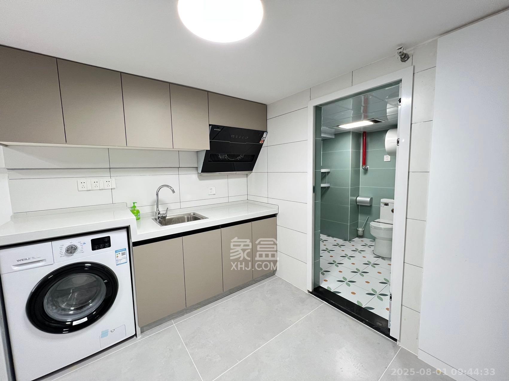 长房时代小镇 1室1厅1卫 1300.0元/月 长房时代小镇 1室1厅1卫 1300.0元/月室内图