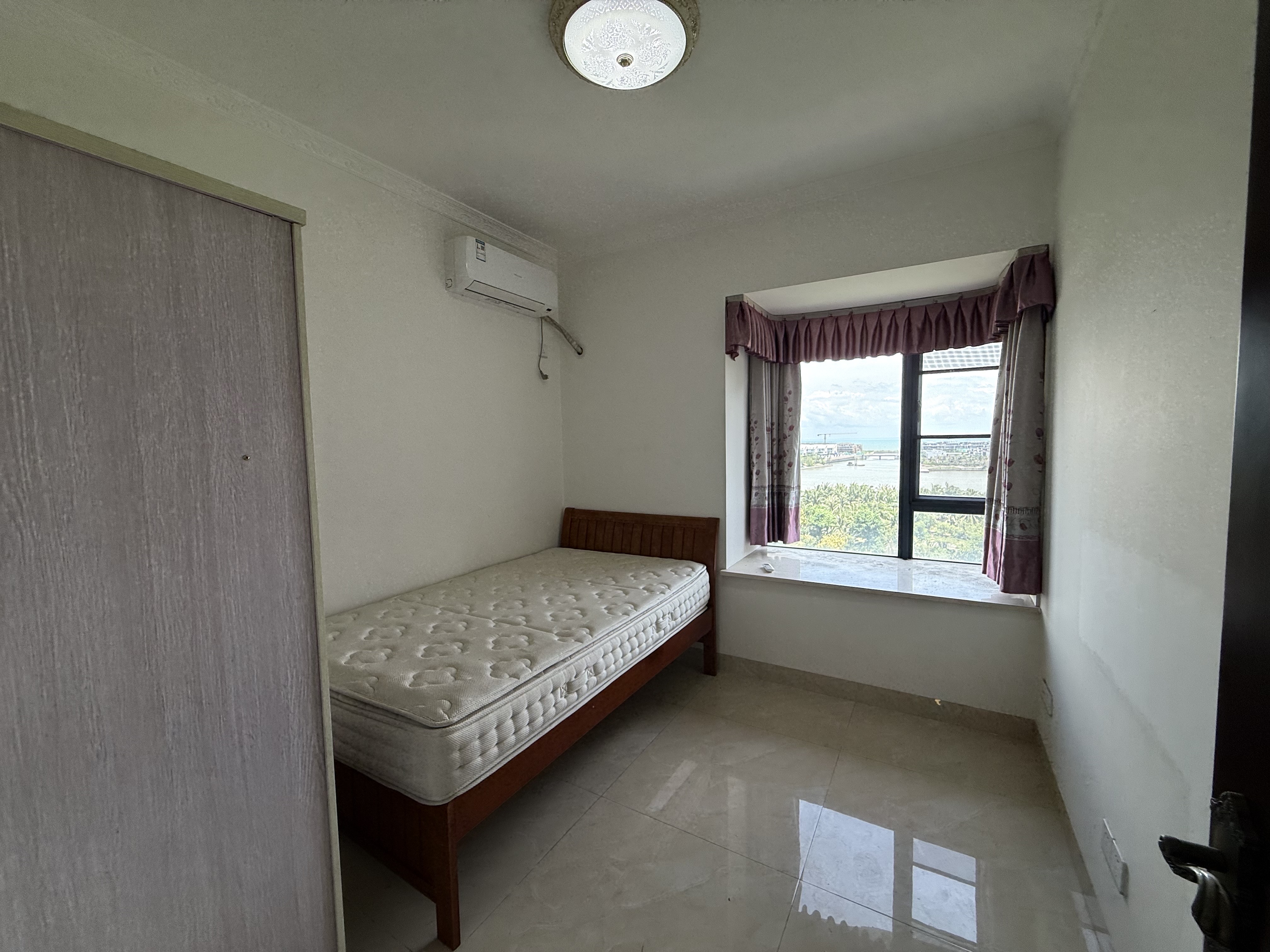 碧桂园滨海国际一期(2602地块) 3室2厅2卫 2800.0元/月 碧桂园滨海国际一期(2602地块) 3室2厅2卫 2800.0元/月室内图