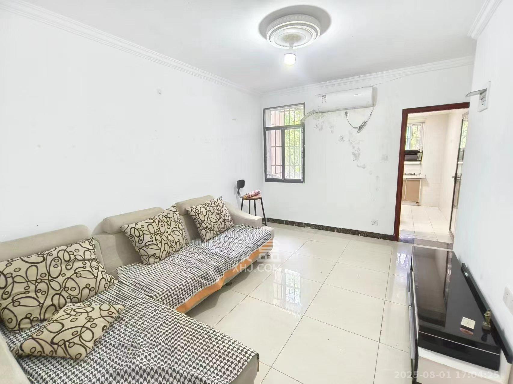 营盘东路、营盘西路散盘 2室1厅1卫 2000.0元/月 营盘东路、营盘西路散盘 2室1厅1卫 2000.0元/月室内图