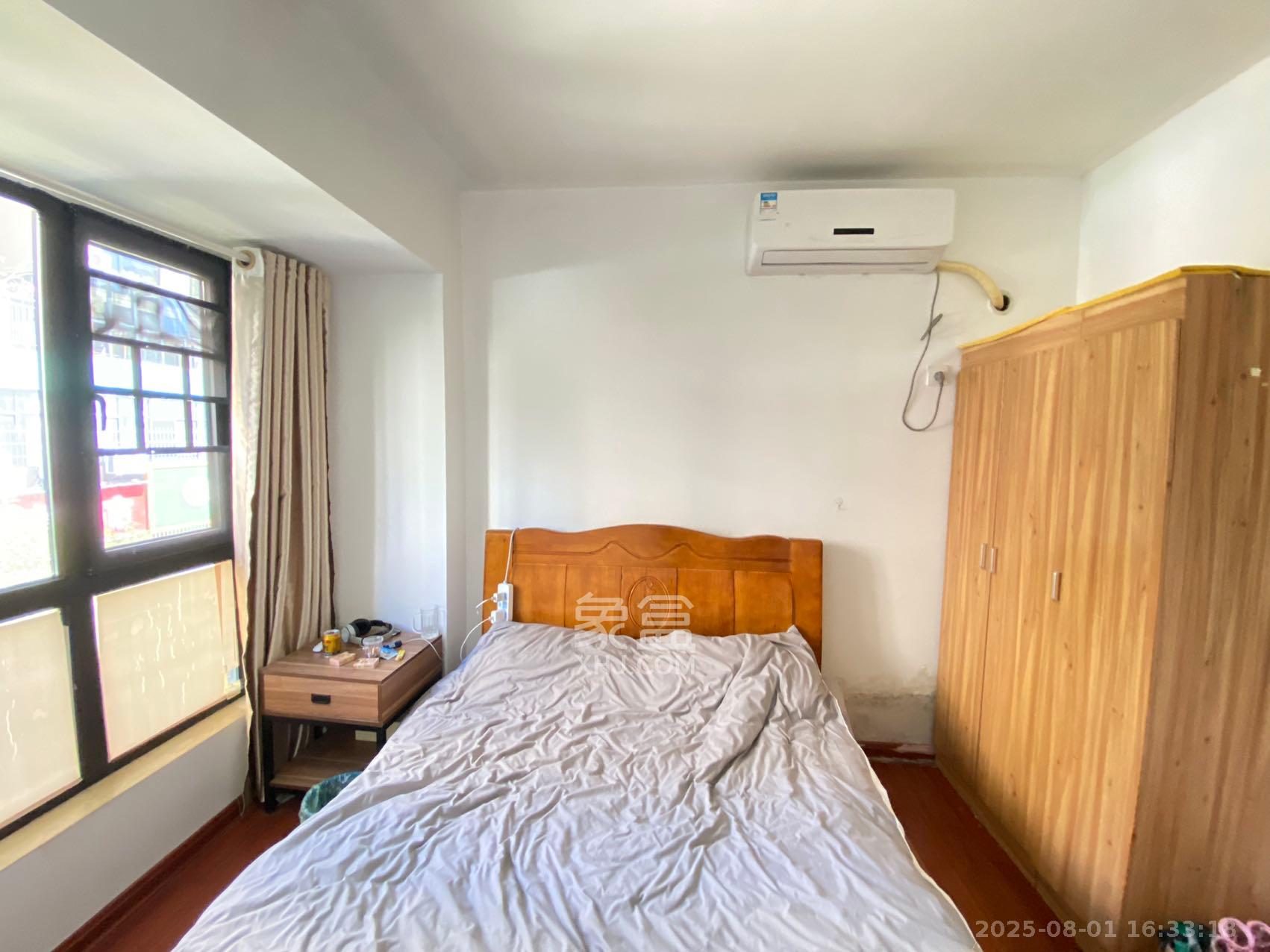 阿普阿布  3室2厅1卫   2500.00元/月室内图