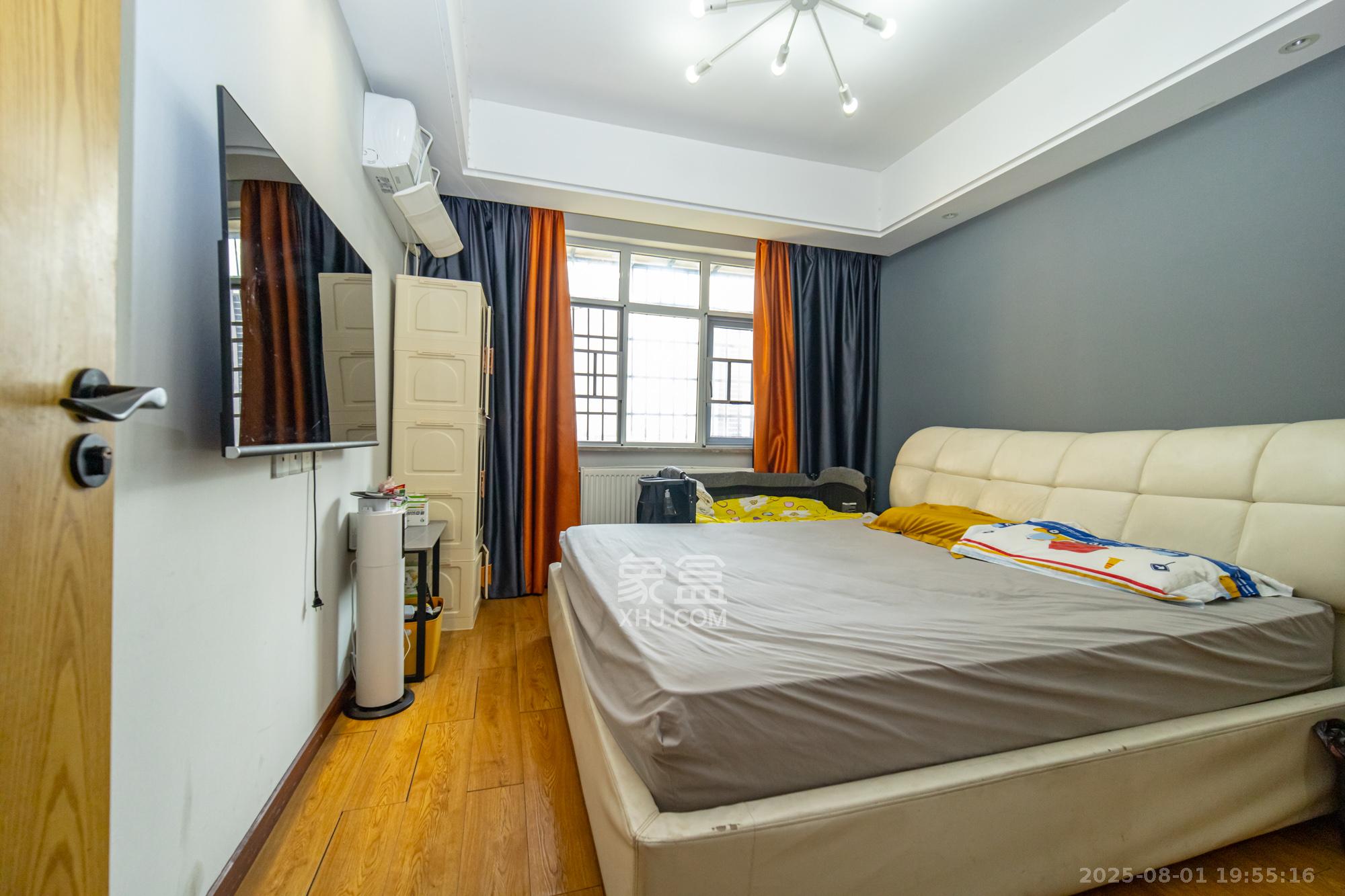 鹏基诺亚山林 3室2厅2卫 95.0万 鹏基诺亚山林 3室2厅2卫 95.0万卧室