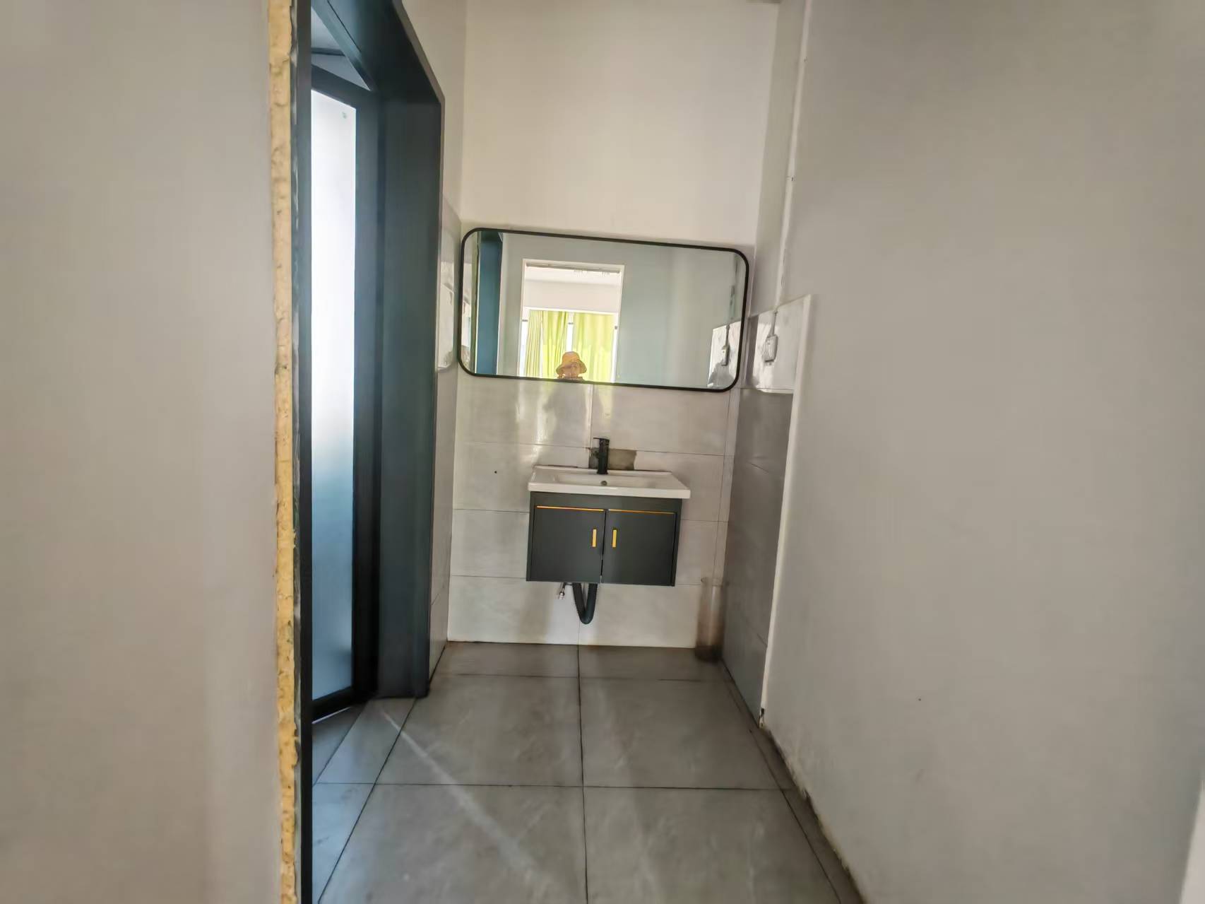 南门口安置小区二期 7室4厅3卫 6000.0元/月 南门口安置小区二期 7室4厅3卫 6000.0元/月室内图