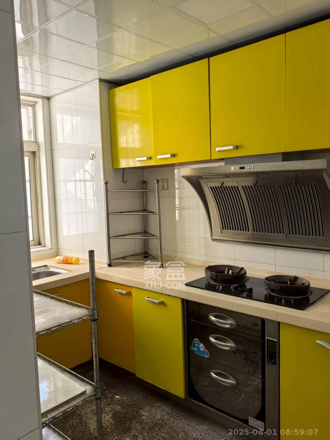 广场之星 3室2厅1卫 2000.0元/月 广场之星 3室2厅1卫 2000.0元/月室内图